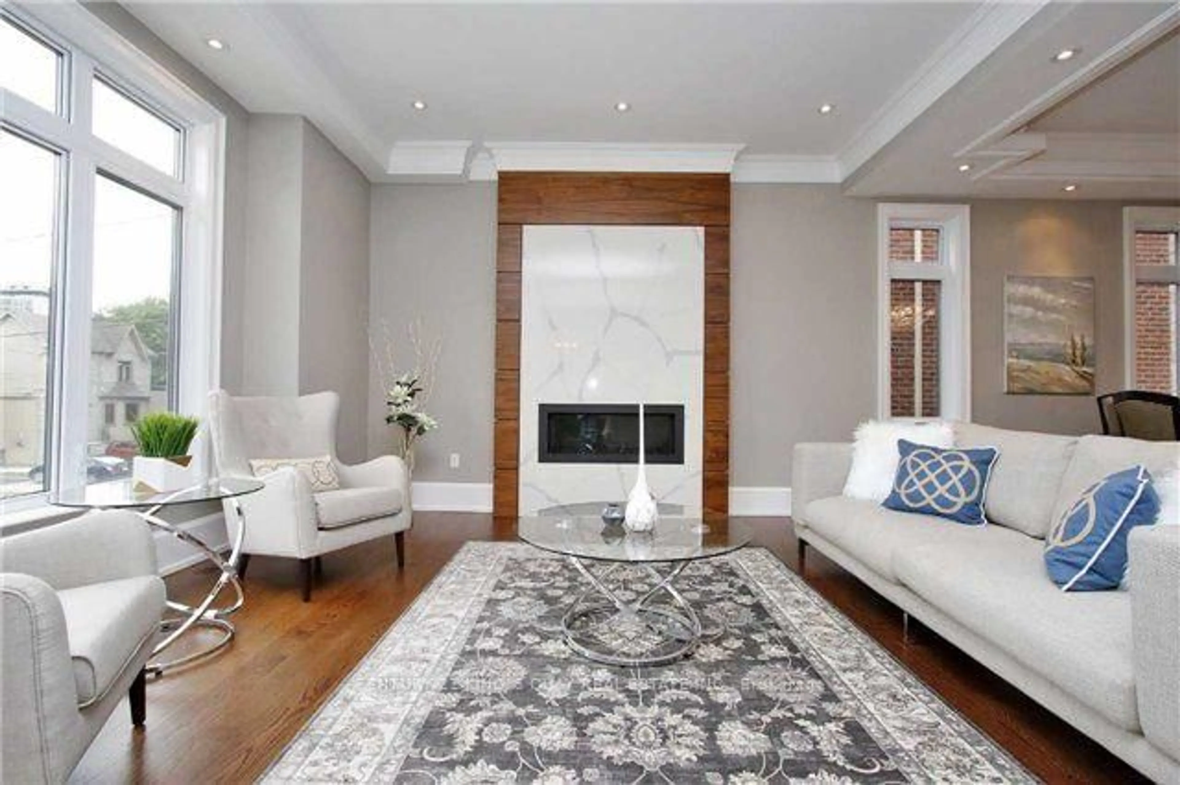 Living room with furniture, unknown for 112 Alfred Ave, Toronto Ontario M2N 3H7