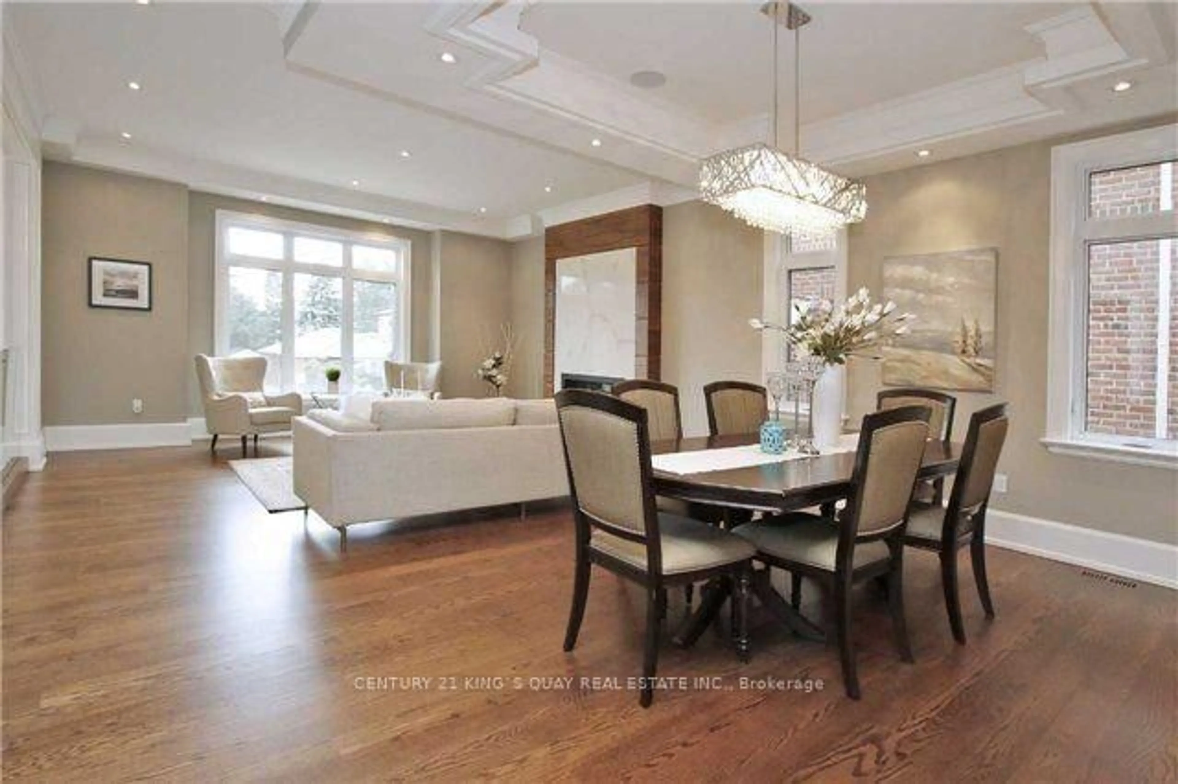 Dining room, wood/laminate floor for 112 Alfred Ave, Toronto Ontario M2N 3H7