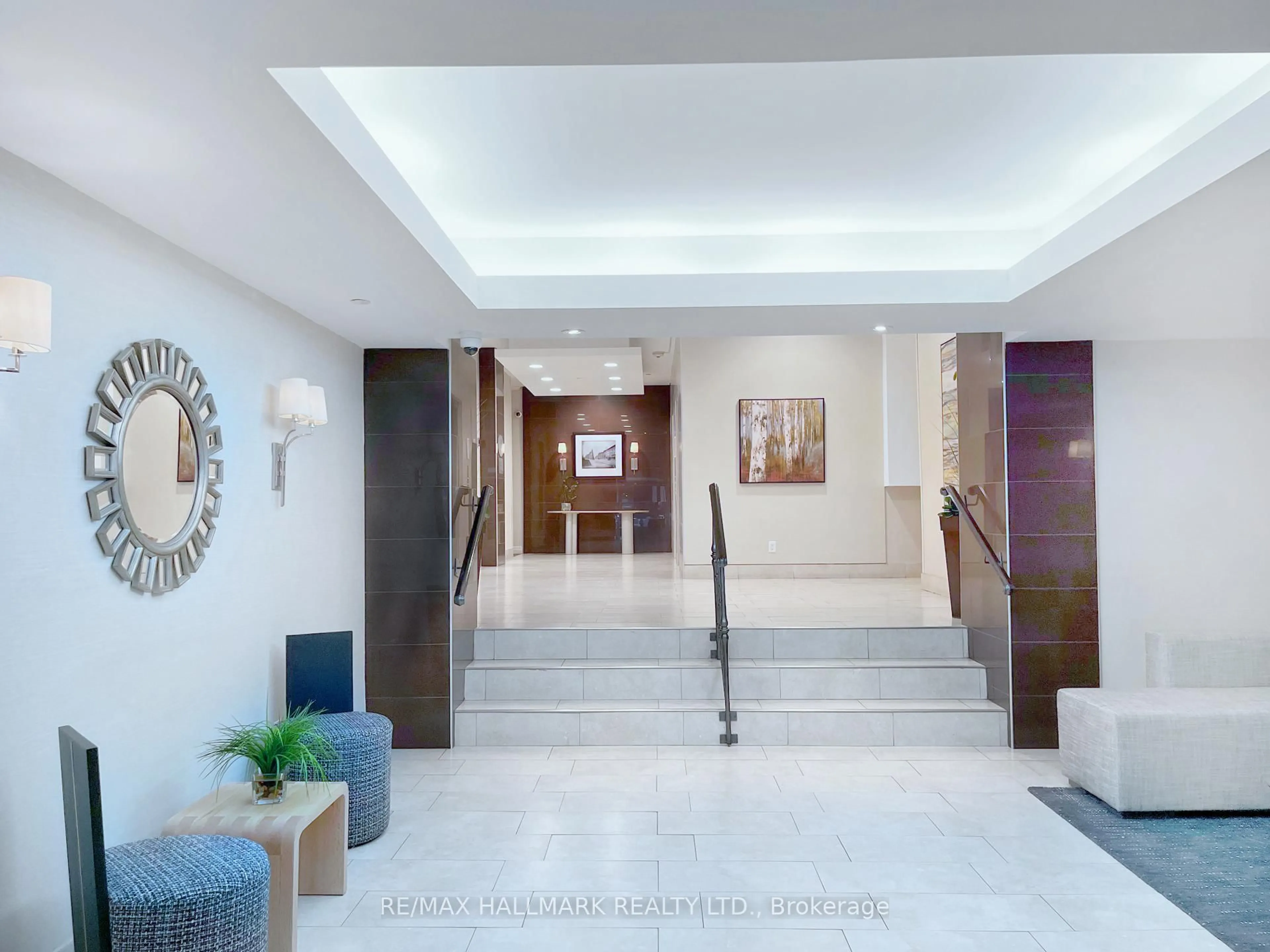 Indoor foyer for 30 Church St #801, Toronto Ontario M5E 1S7