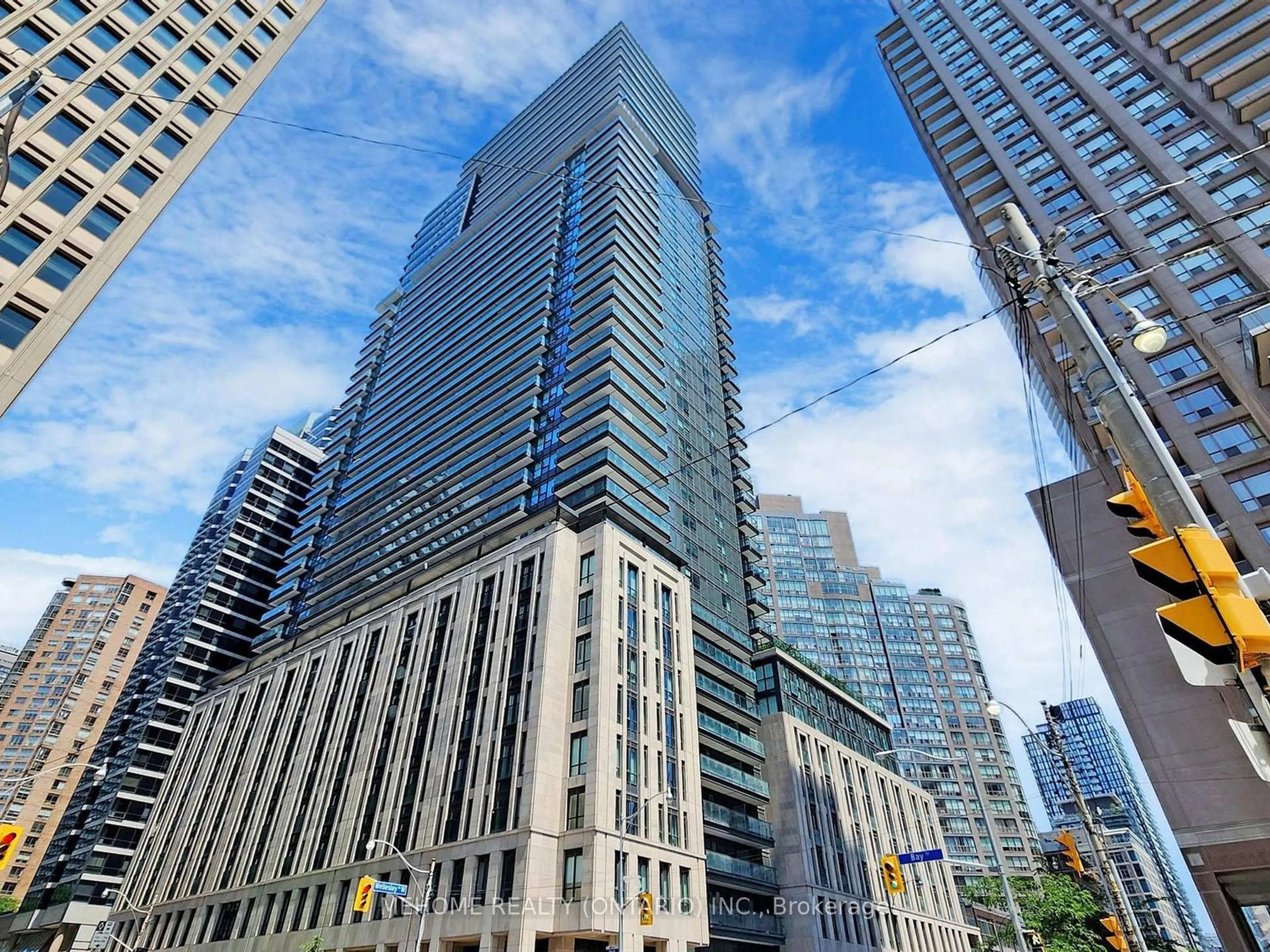 Unknown for 955 Bay St #2207, Toronto Ontario M5S 0C6