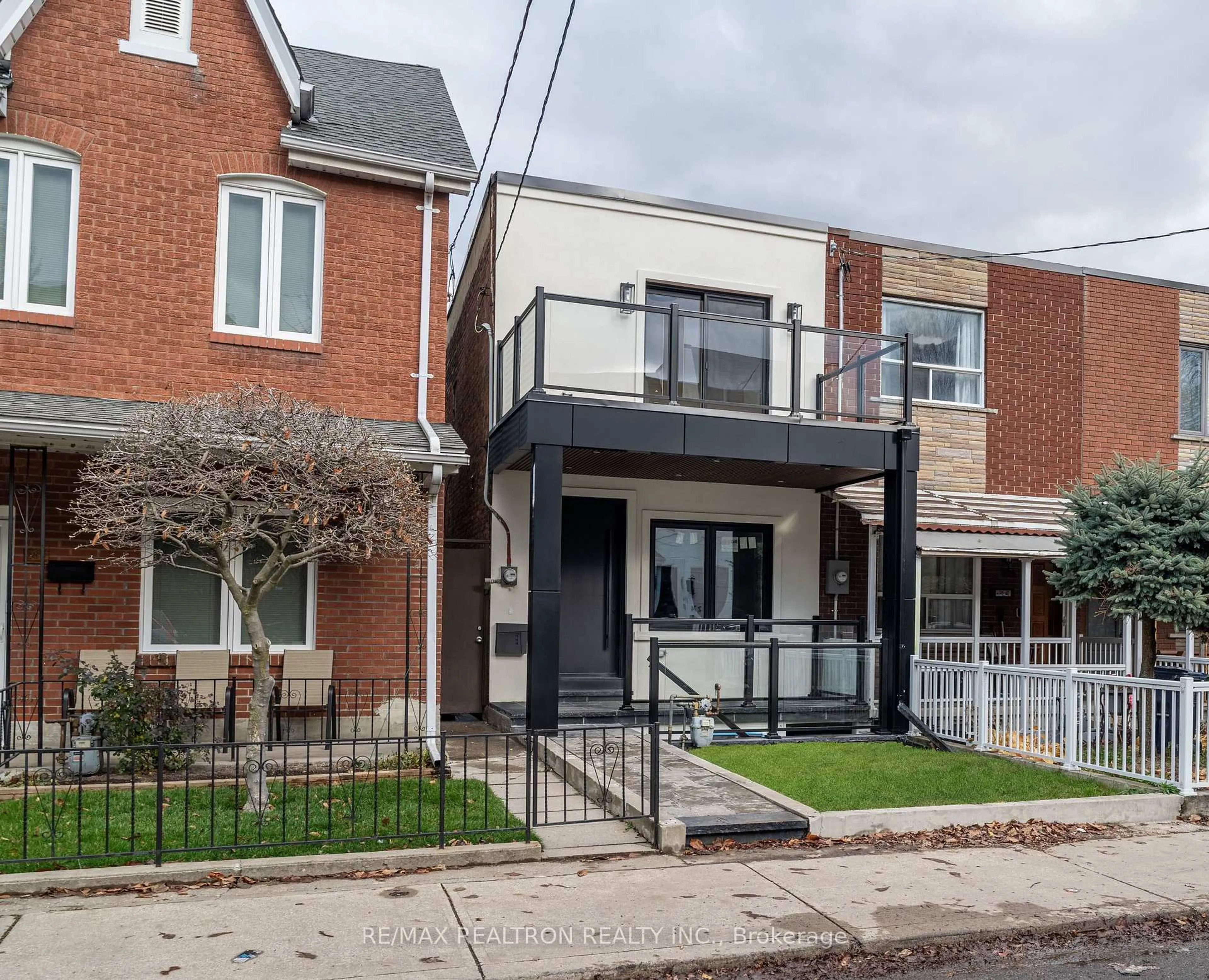 Home with brick exterior material, street for 283 Euclid Ave, Toronto Ontario M6J 2K1