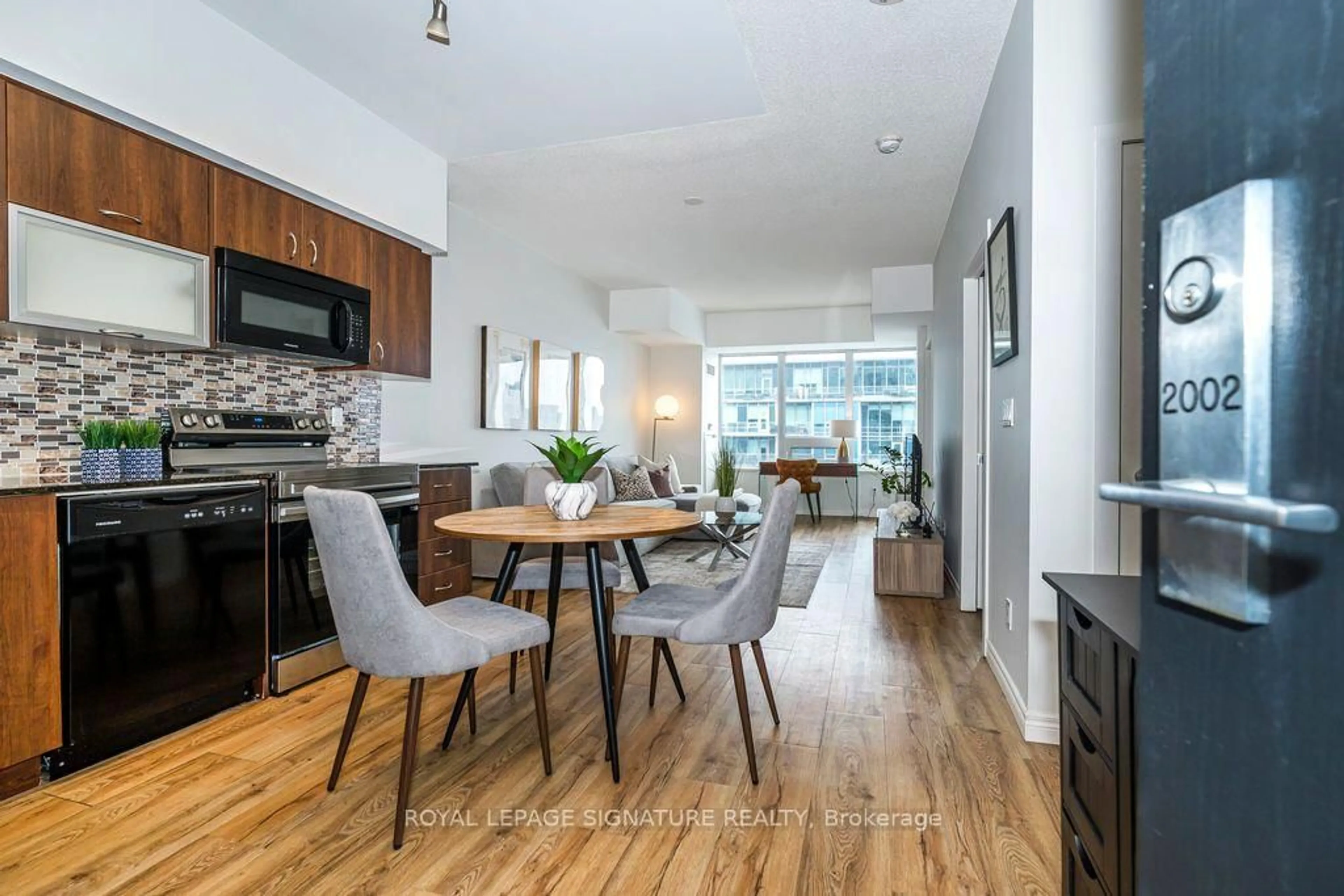 Open concept kitchen, unknown for 59 East Liberty St #2002, Toronto Ontario M6K 3R1