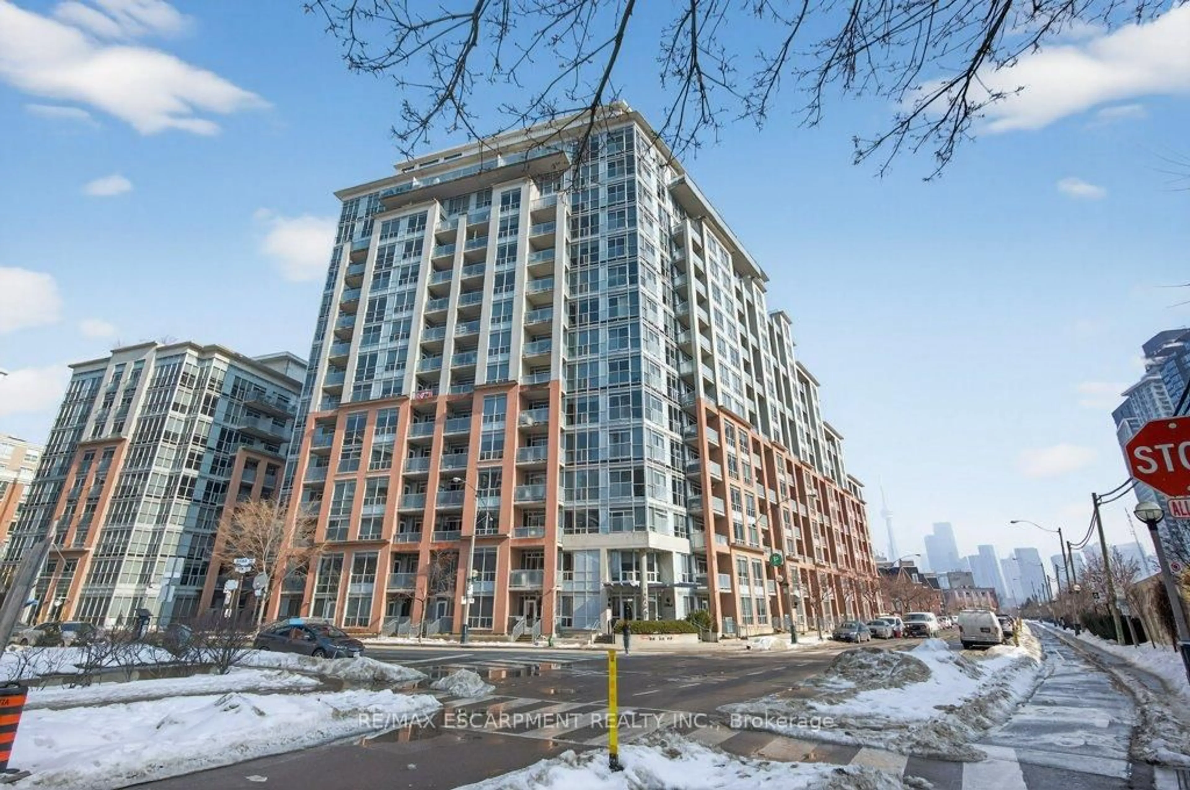 Unknown for 1 Shaw St #522, Toronto Ontario M6K 0A1