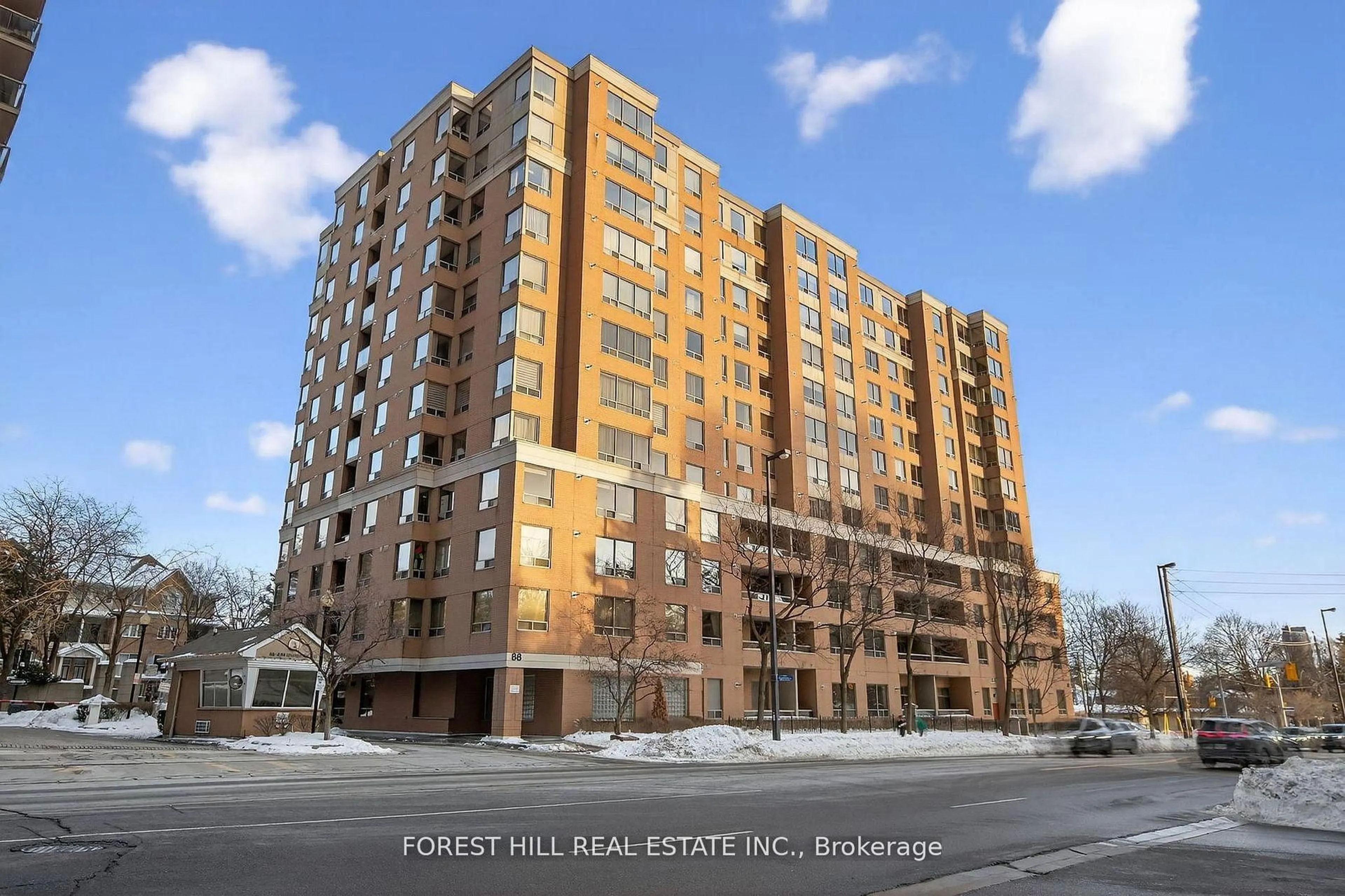 Indoor foyer for 88 Grandview Way #506, Toronto Ontario M2N 7B2