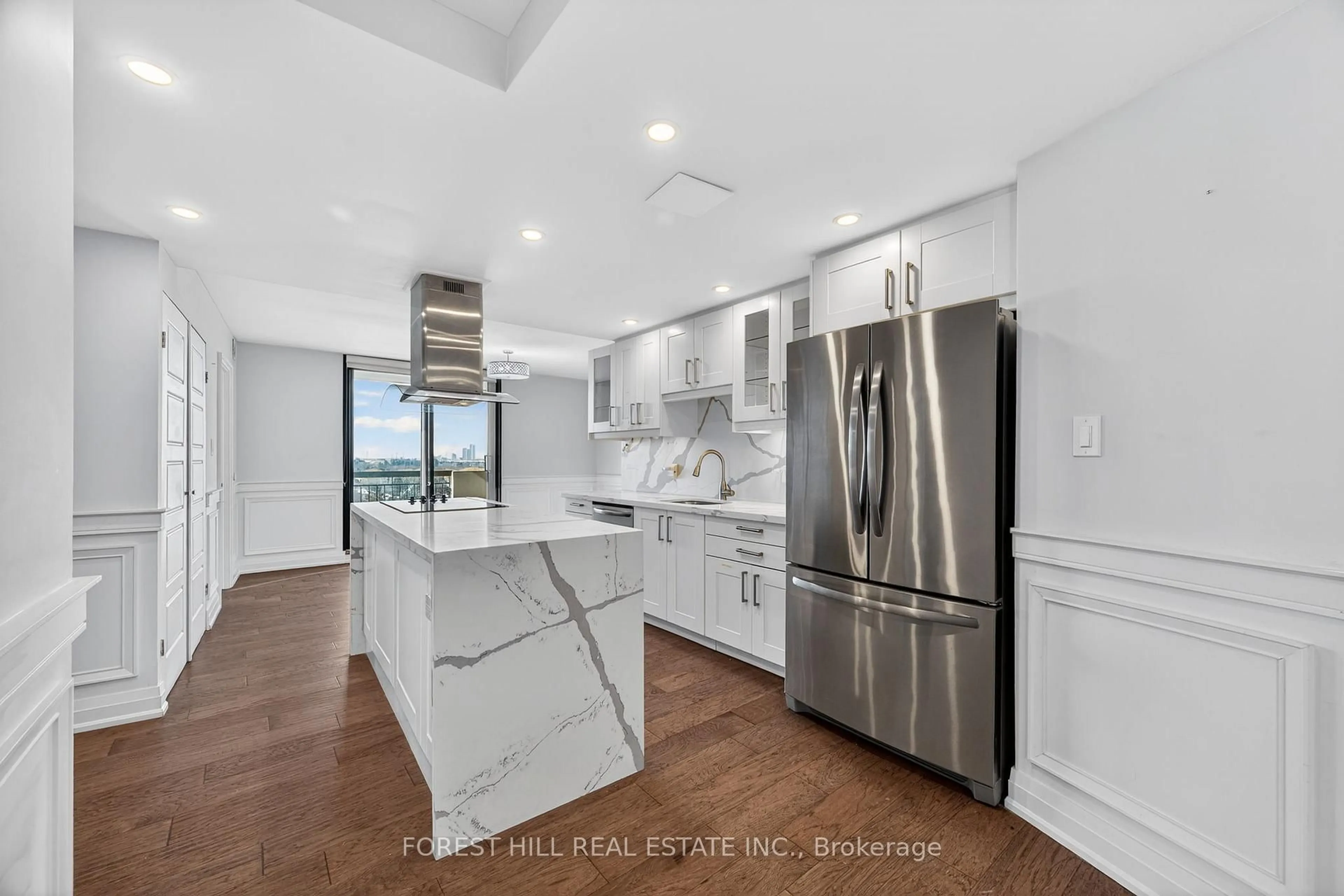 Open concept kitchen, ceramic/tile floor for 1201 Steeles Ave #1002, Toronto Ontario M2R 3K1