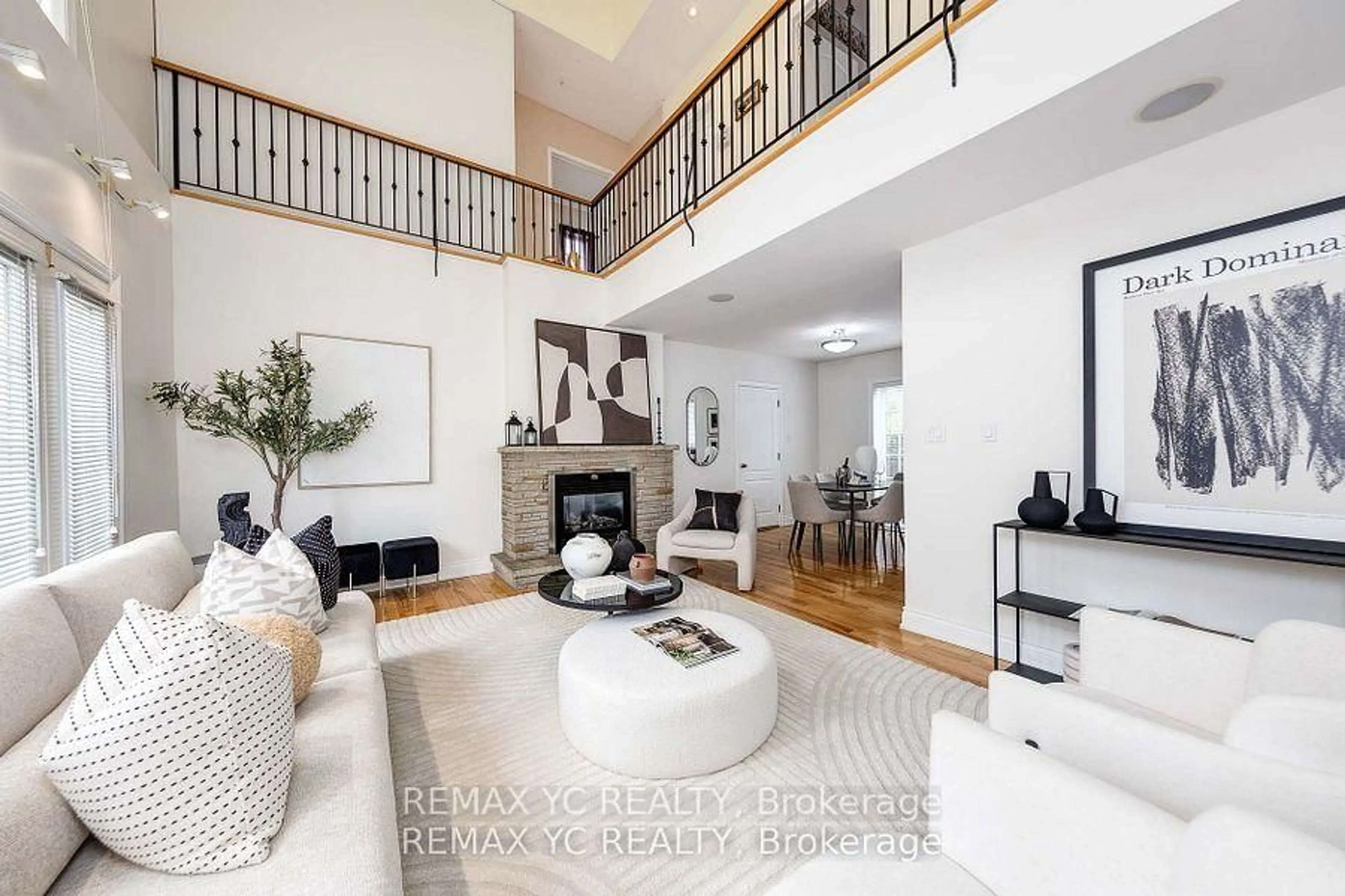 Living room with furniture, unknown for 18 Mullet Rd, Toronto Ontario M2M 2A6