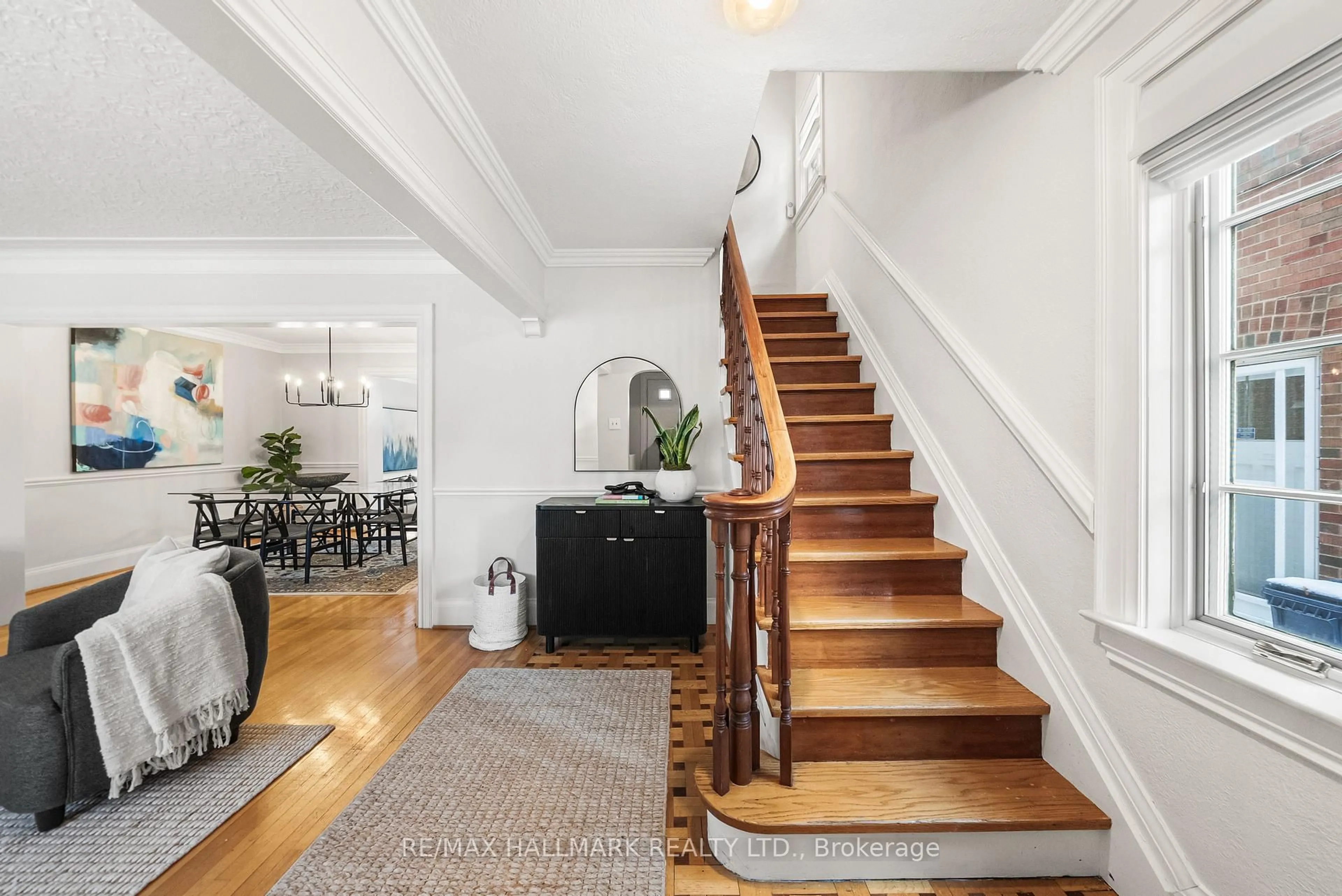 Unknown for 117 Airdrie Rd, Toronto Ontario M4G 1M6