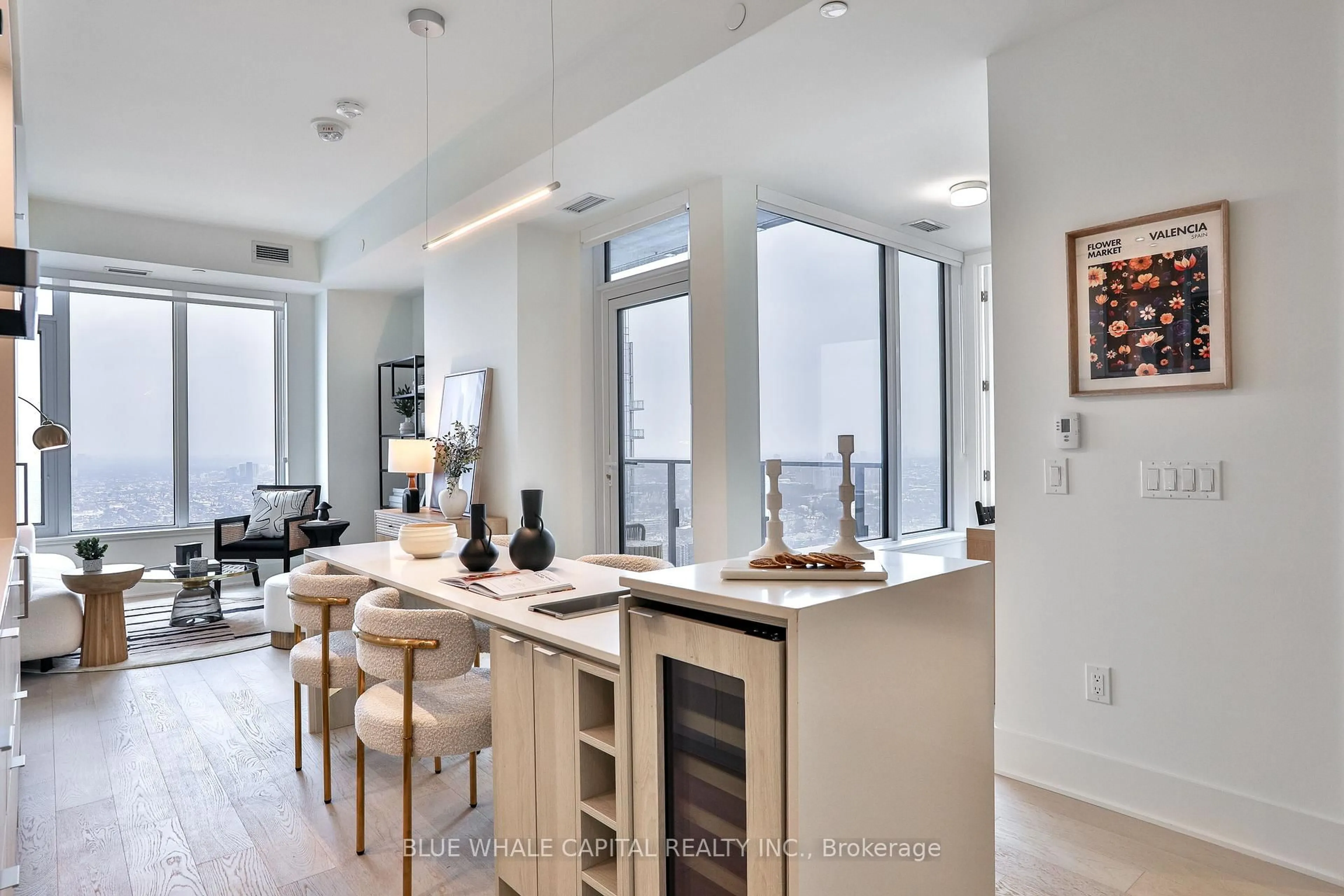 Open concept kitchen, ceramic/tile floor for 11 Yorkville Ave #5702, Toronto Ontario M4W 0B7