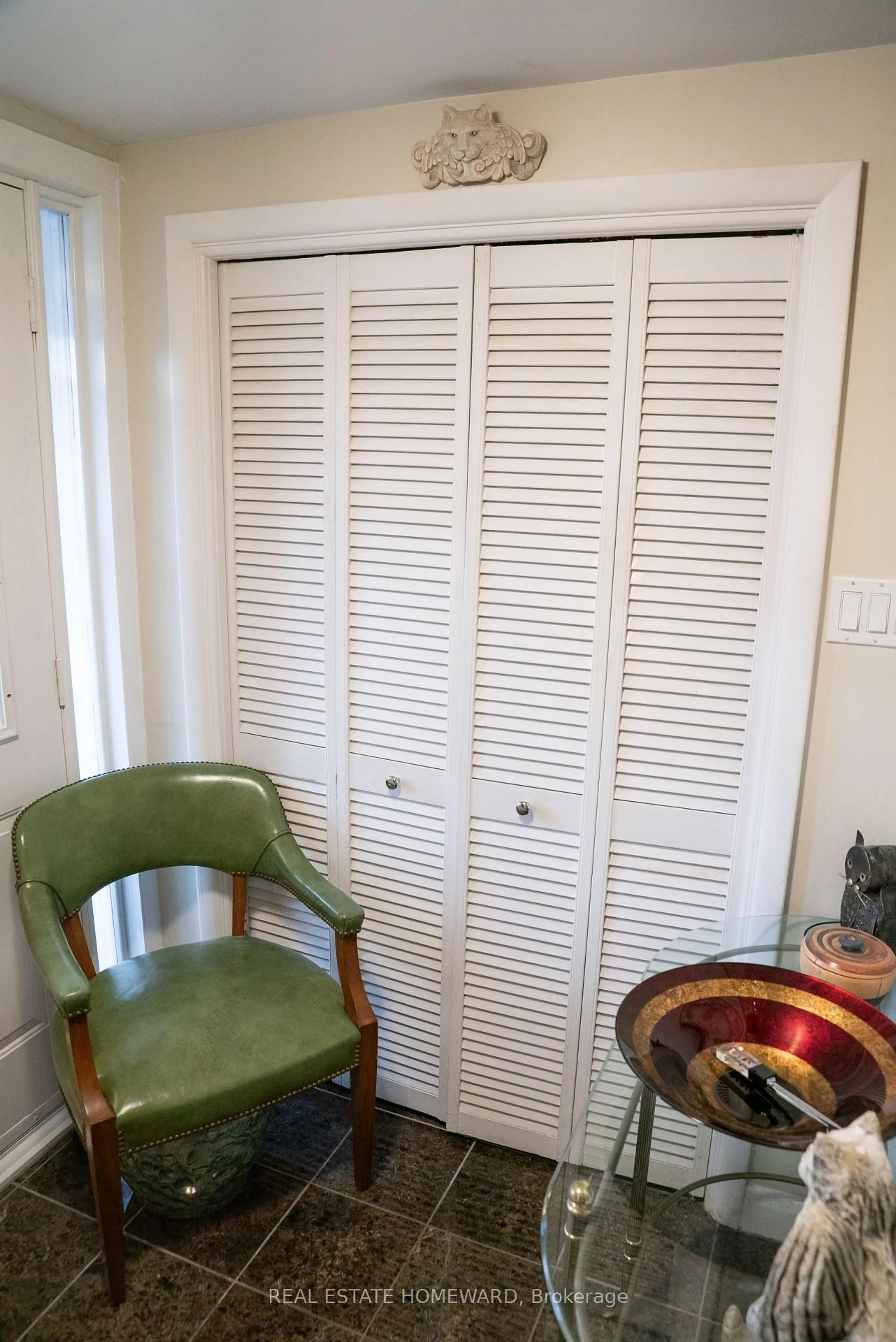 Storage room or clothes room or walk-in closet for 35 Valentine Dr, Toronto Ontario M3A 3J7