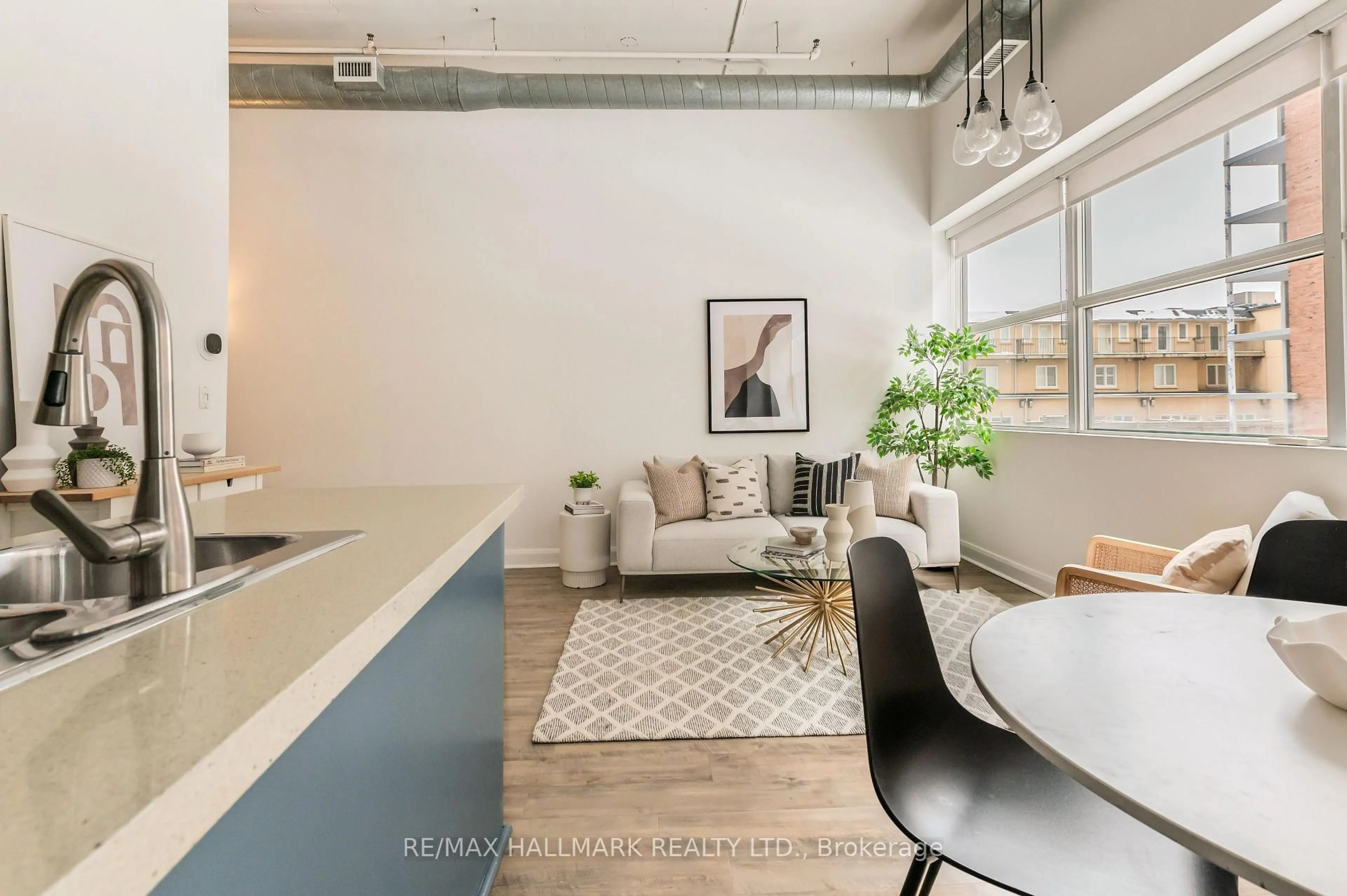 Open concept kitchen, unknown for 700 King St #202, Toronto Ontario M5V 2Y6