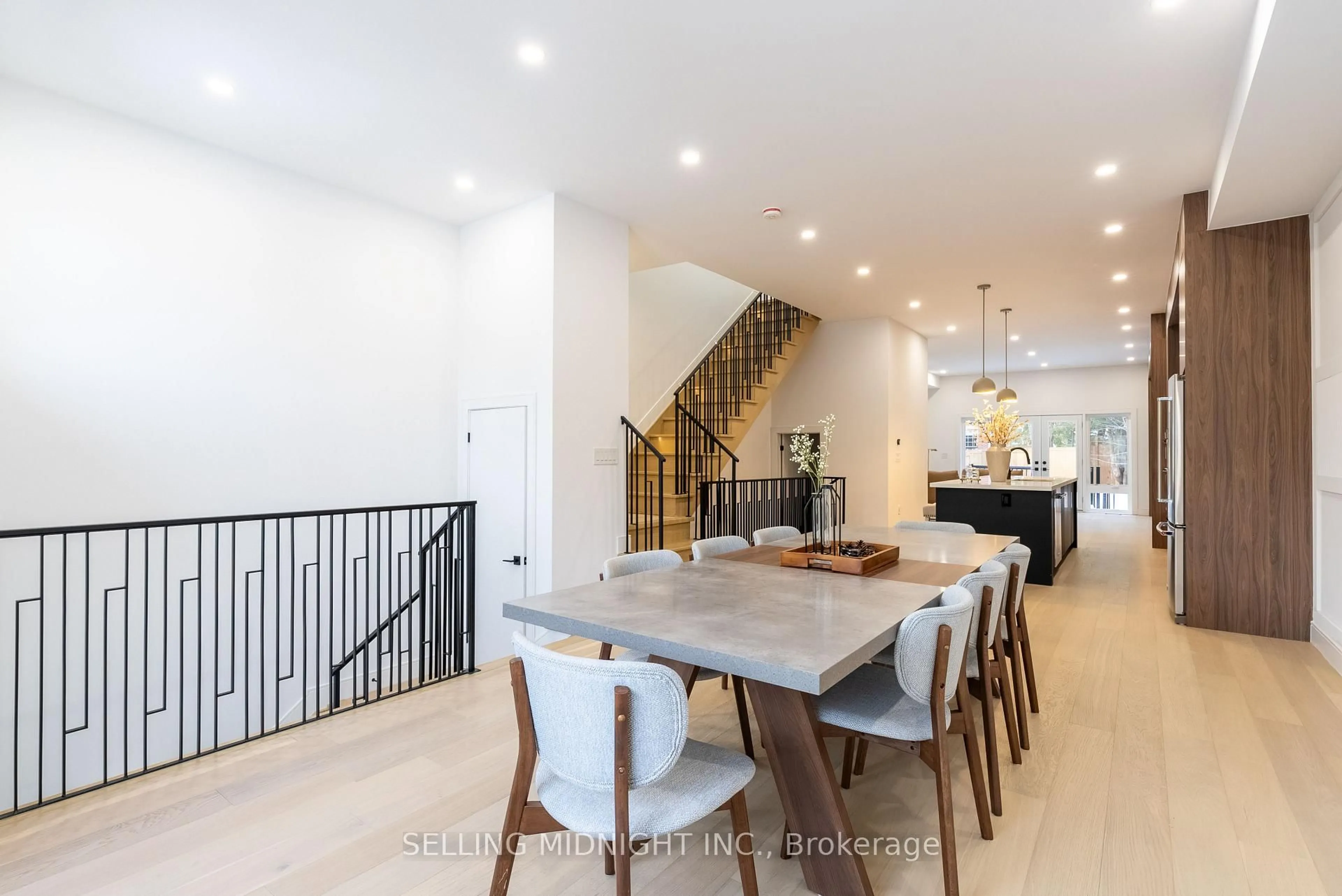 Open concept kitchen, unknown for 90 Johnston Ave, Toronto Ontario M2N 1H2