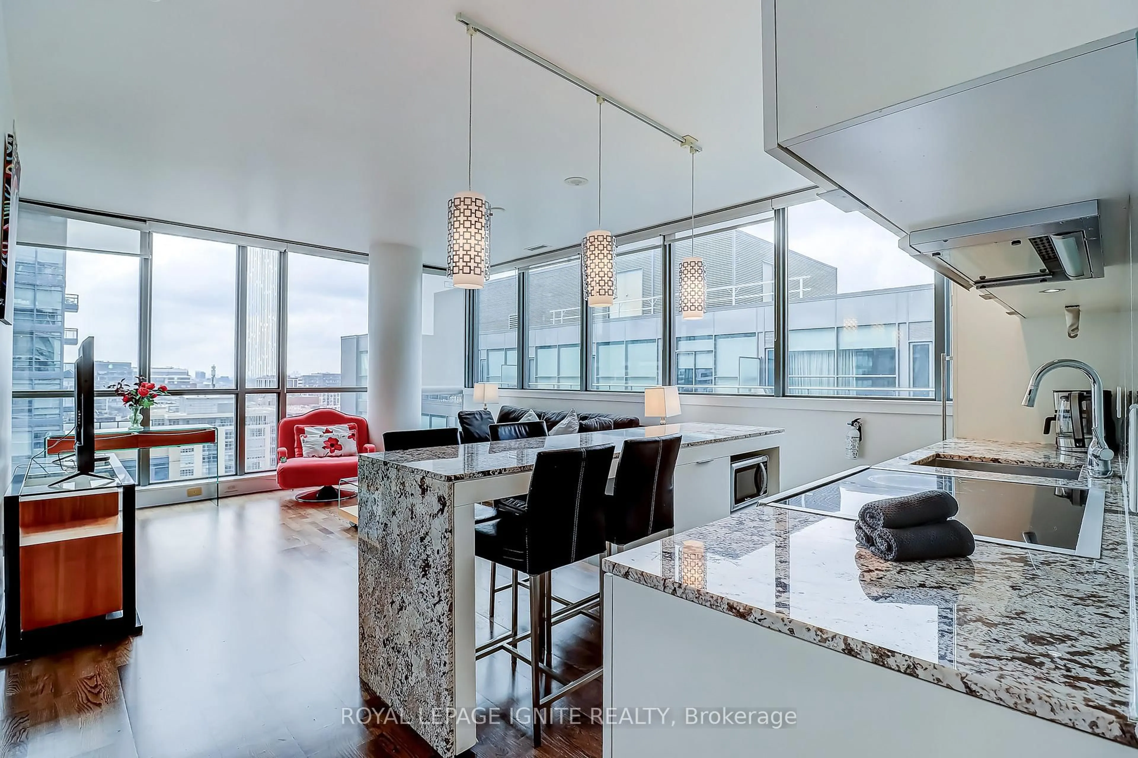 Contemporary kitchen, unknown for 8 Charlotte St #1502, Toronto Ontario M5V 0K4