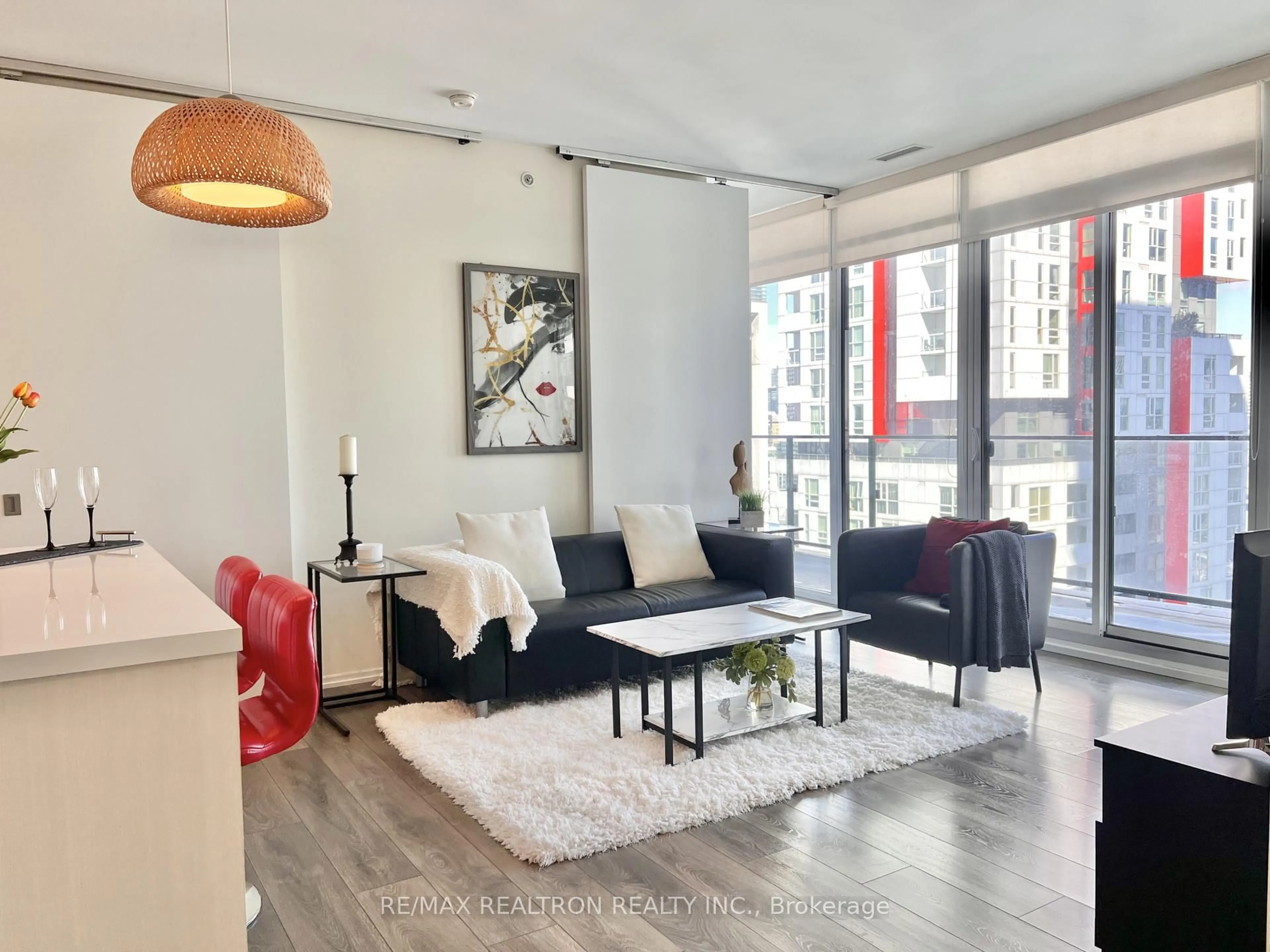 Living room with furniture, unknown for 125 Peter St #2708, Toronto Ontario M5V 2E9