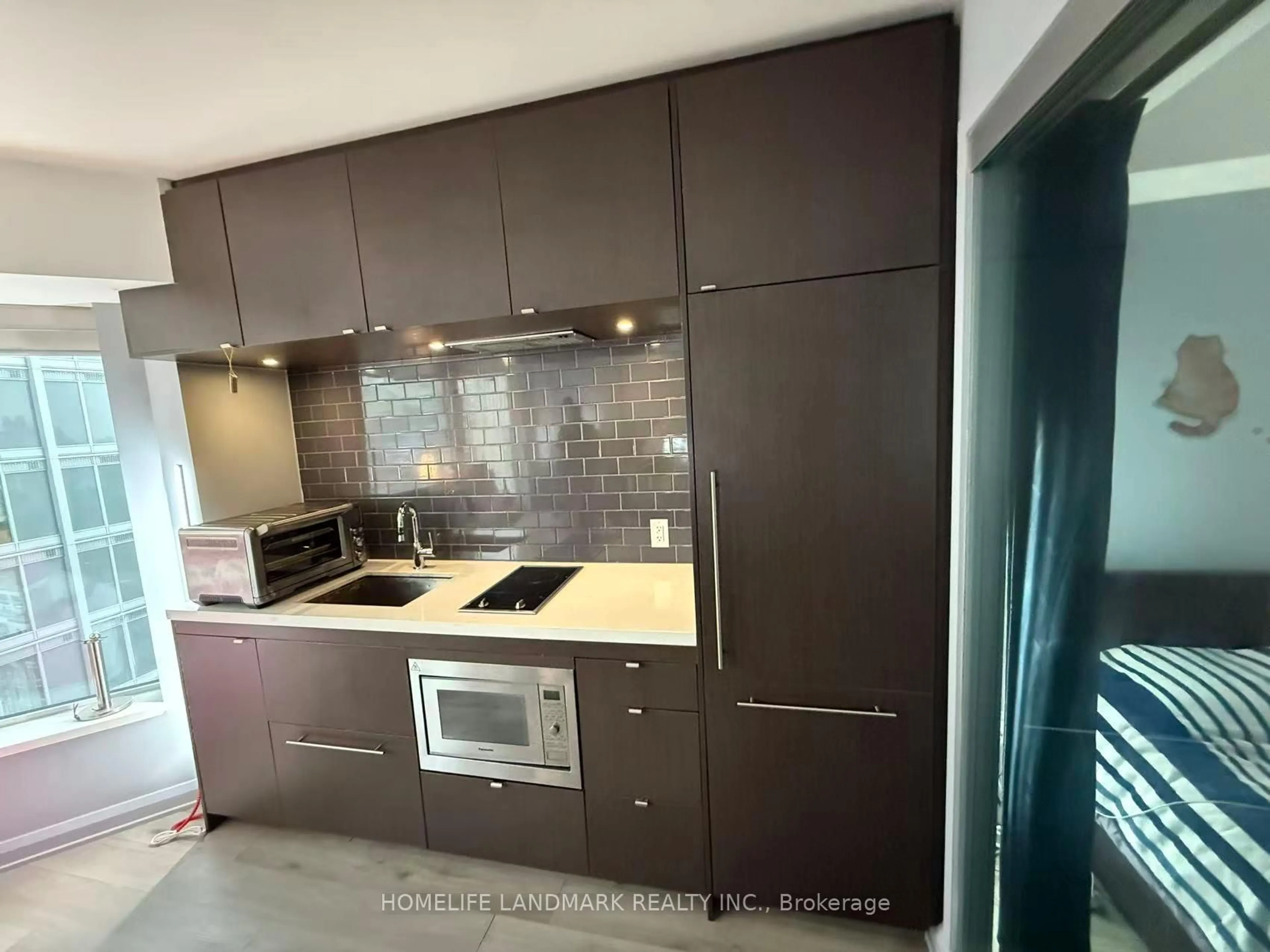 Standard kitchen, unknown for 155 Yorkville Ave #1911, Toronto Ontario M5R 1C4