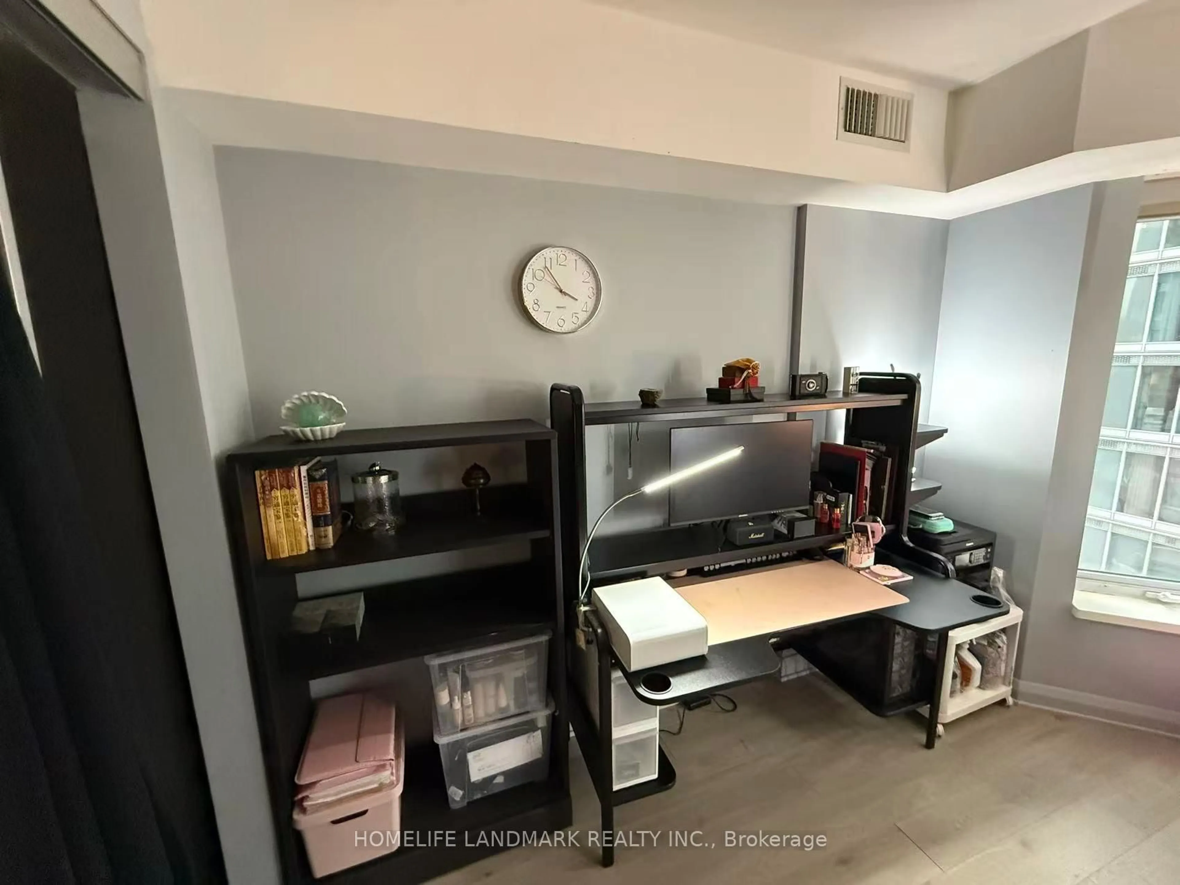 A pic of a room for 155 Yorkville Ave #1911, Toronto Ontario M5R 1C4