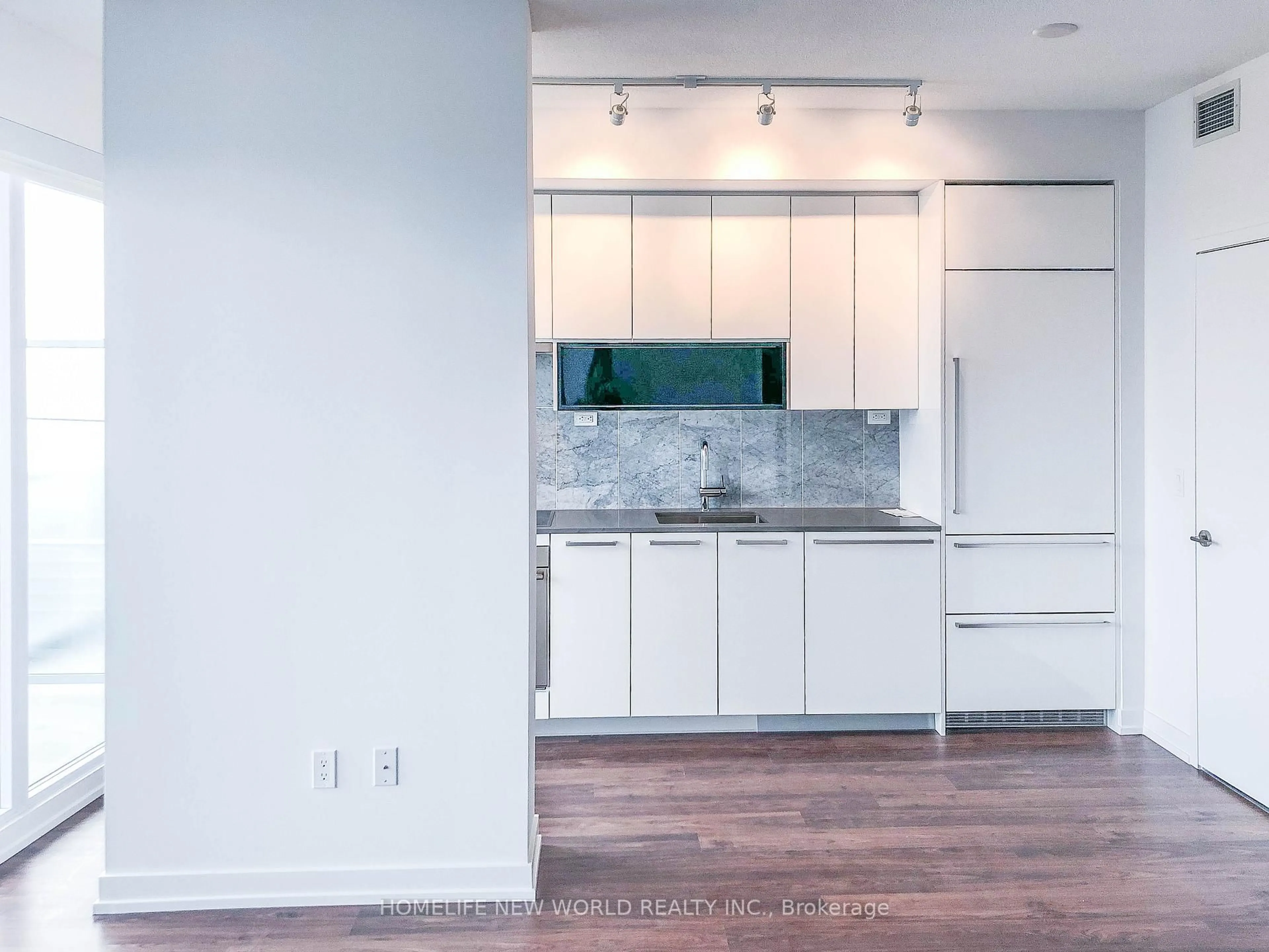 Open concept kitchen, unknown for 117 Mcmahon Dr #2901, Toronto Ontario M2K 0E4