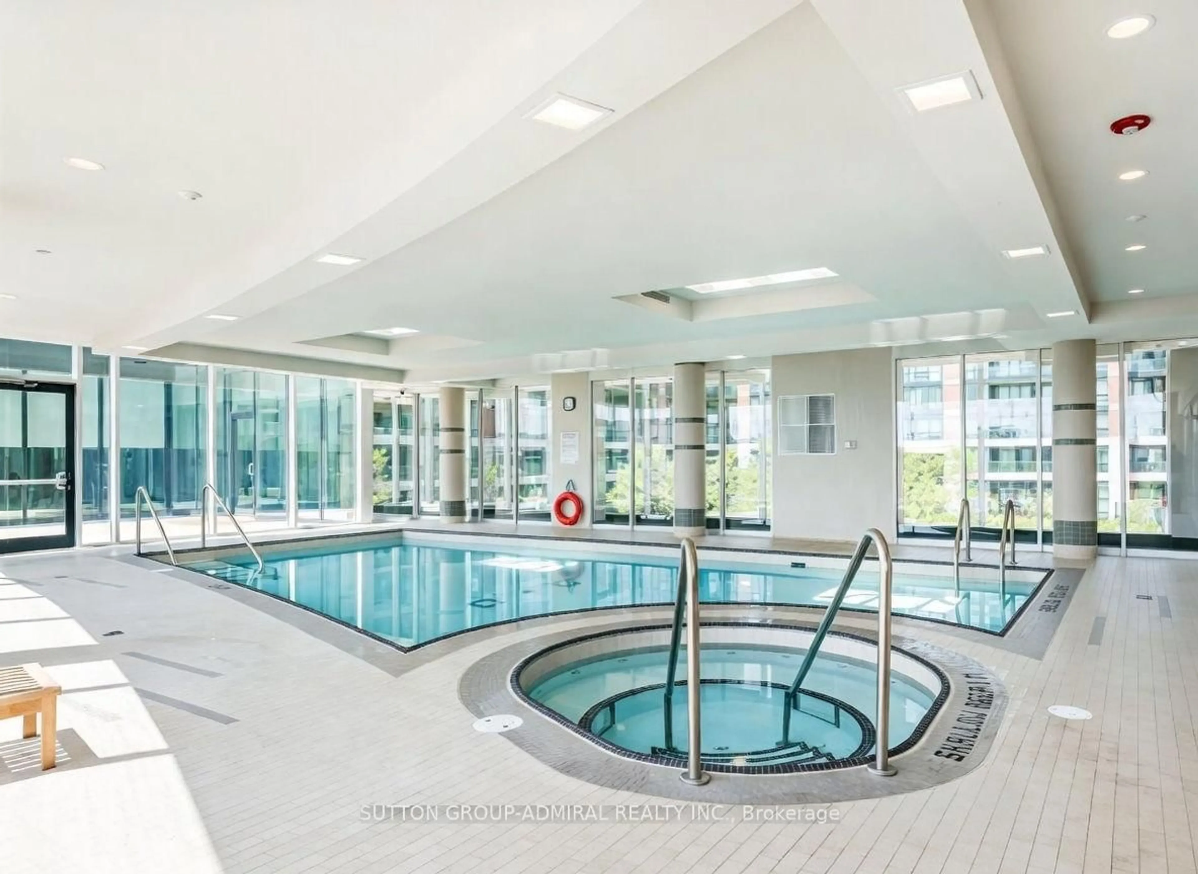 Pool for 525 Wilson Ave #557, Toronto Ontario M3H 0A7