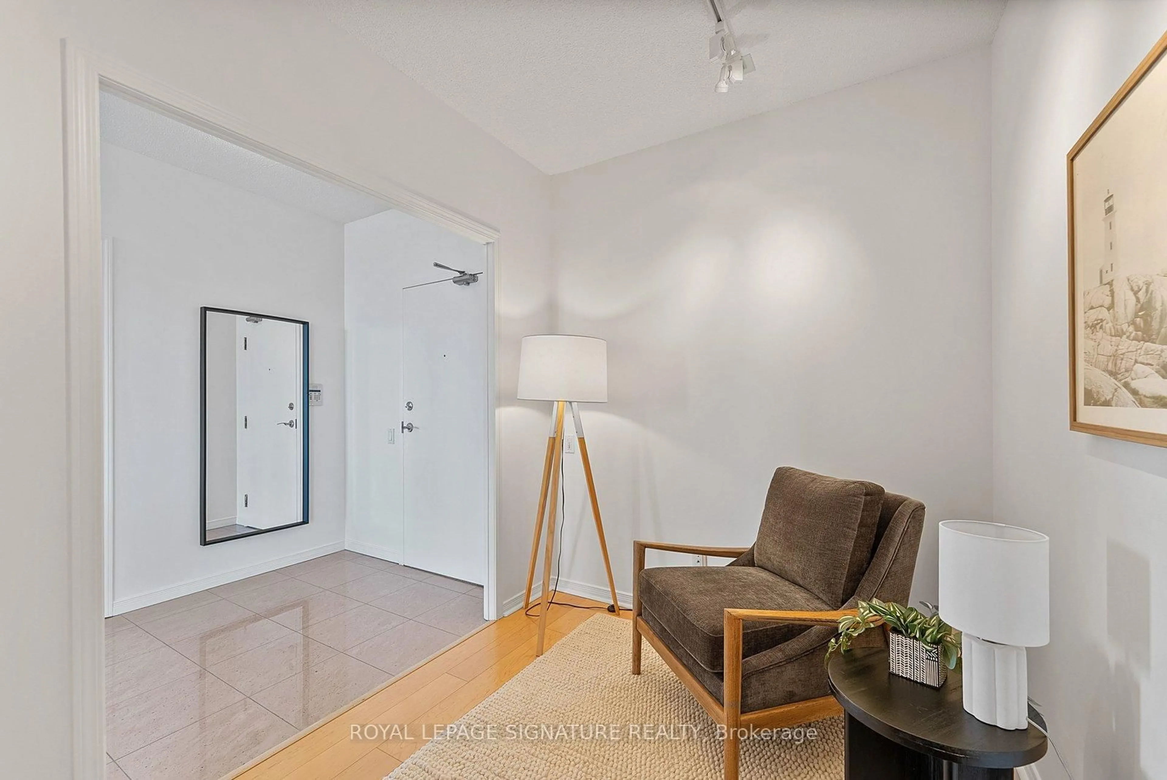 Unknown for 8 Hillcrest Ave #PH106, Toronto Ontario M2N 6Y6