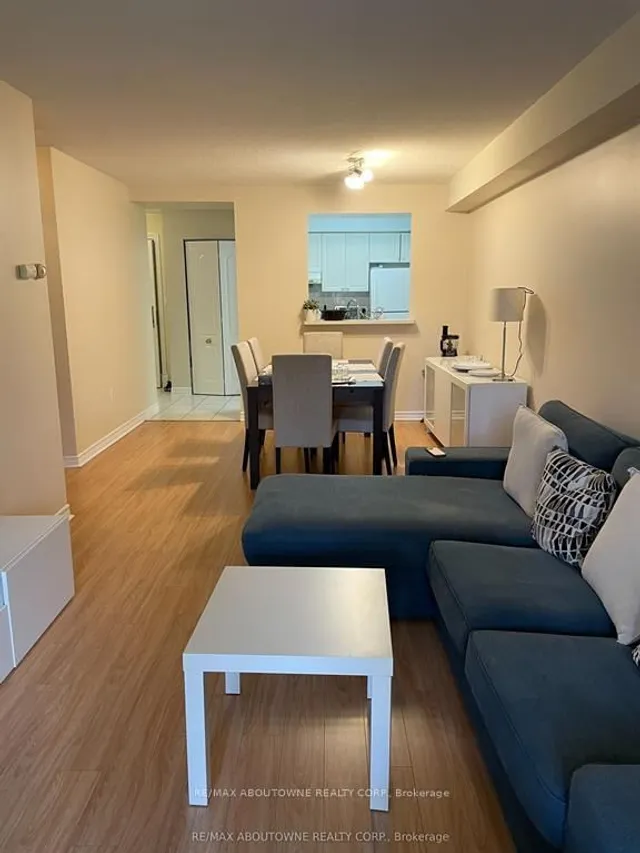 88 Grandview Way #302, Toronto 2