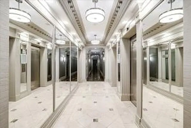 88 Grandview Way #302, Toronto 5