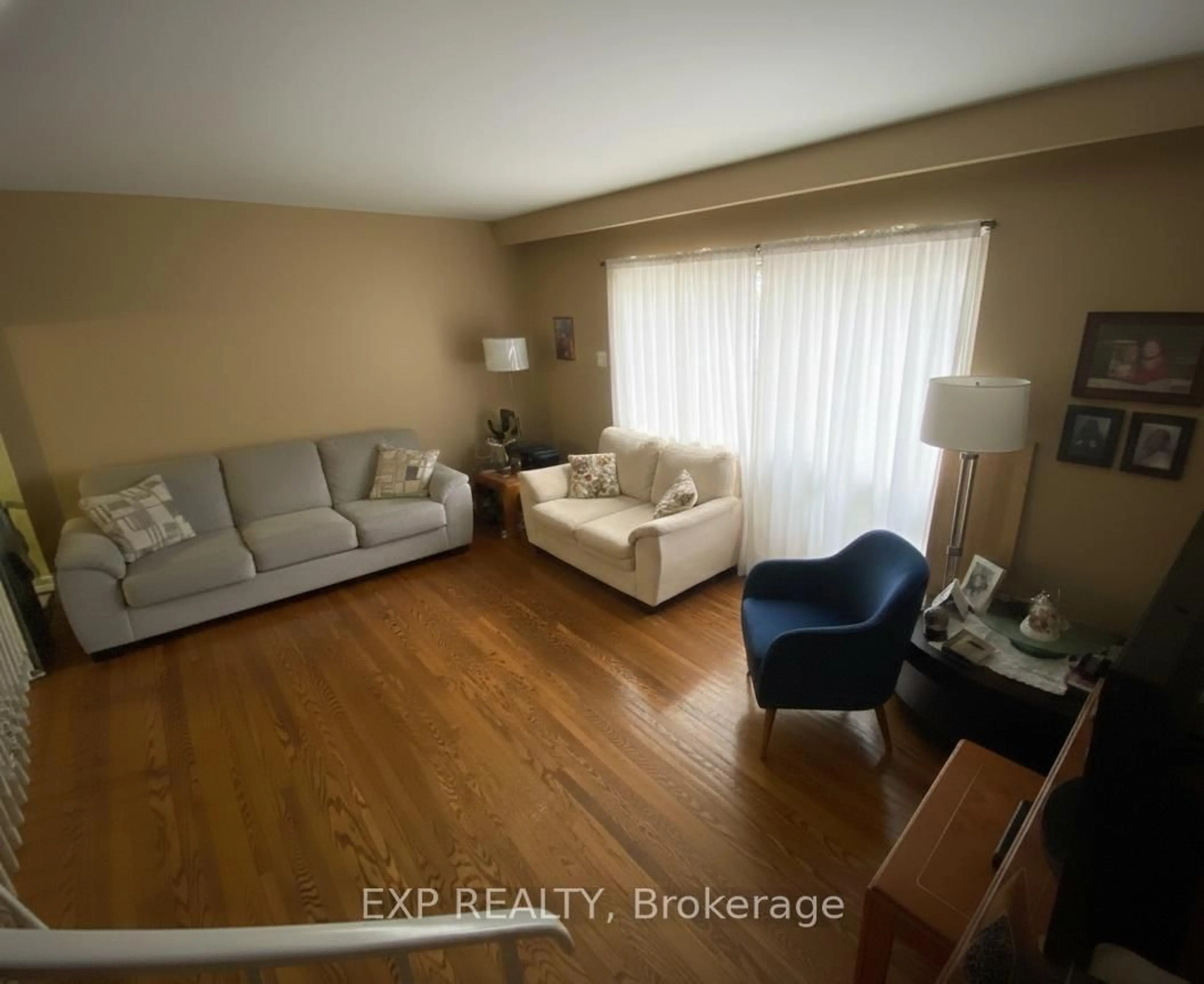 A pic of a room for 55 Godstone Rd #111, Toronto Ontario M2J 3C8