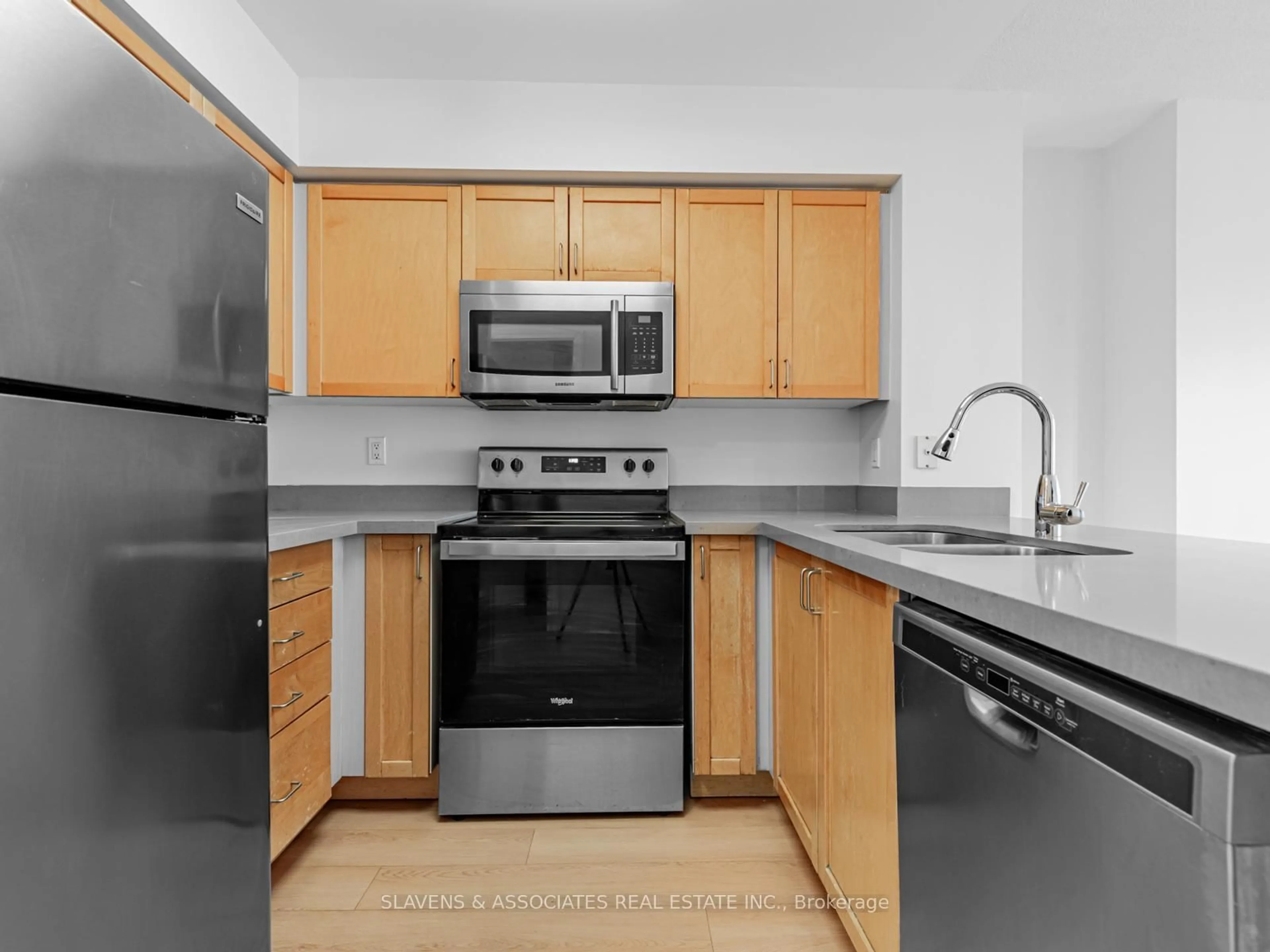 Standard kitchen, unknown for 30 Harrison Garden Blvd #2306, Toronto Ontario M2N 7A9