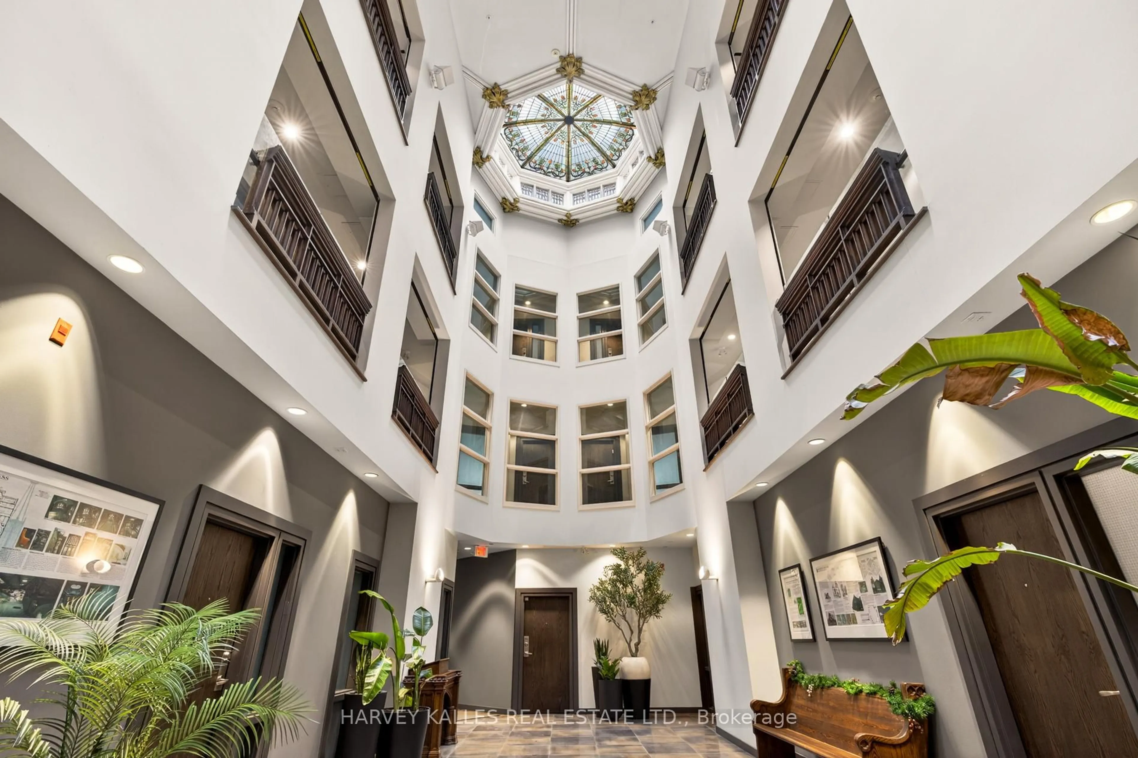 Unknown for 701 Dovercourt Rd #306, Toronto Ontario M6H 0A1