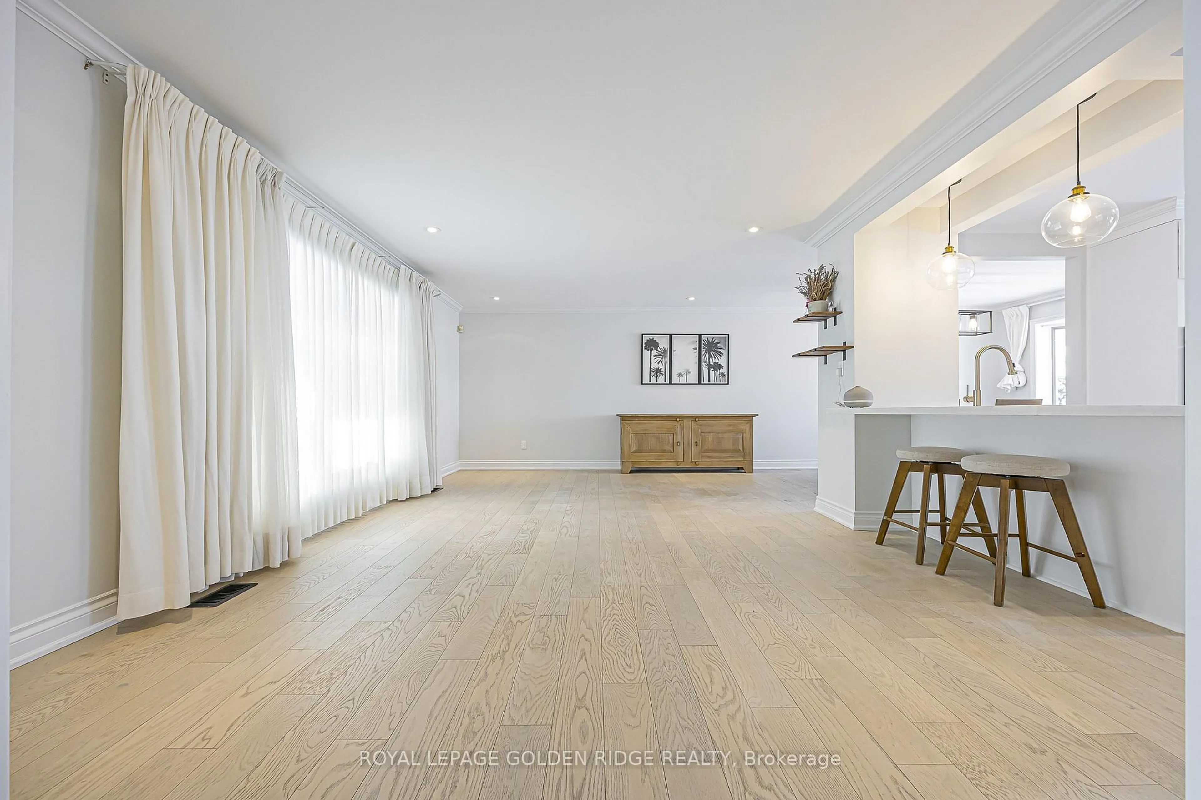 A pic of a room for 18 Deerpath Rd, Toronto Ontario M3A 1R5