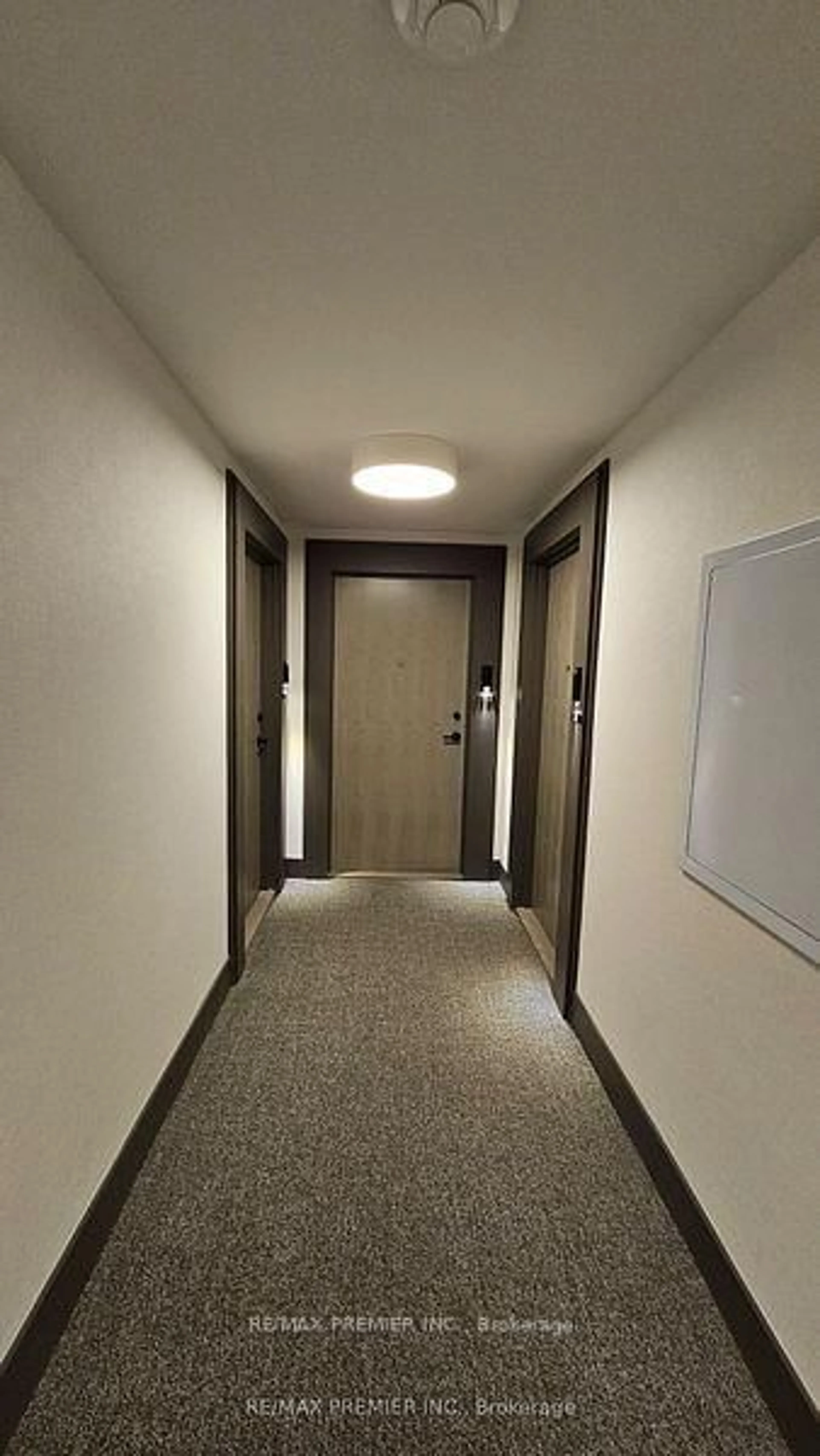 Indoor foyer for 130 River St #1309, Toronto Ontario M5A 0R8