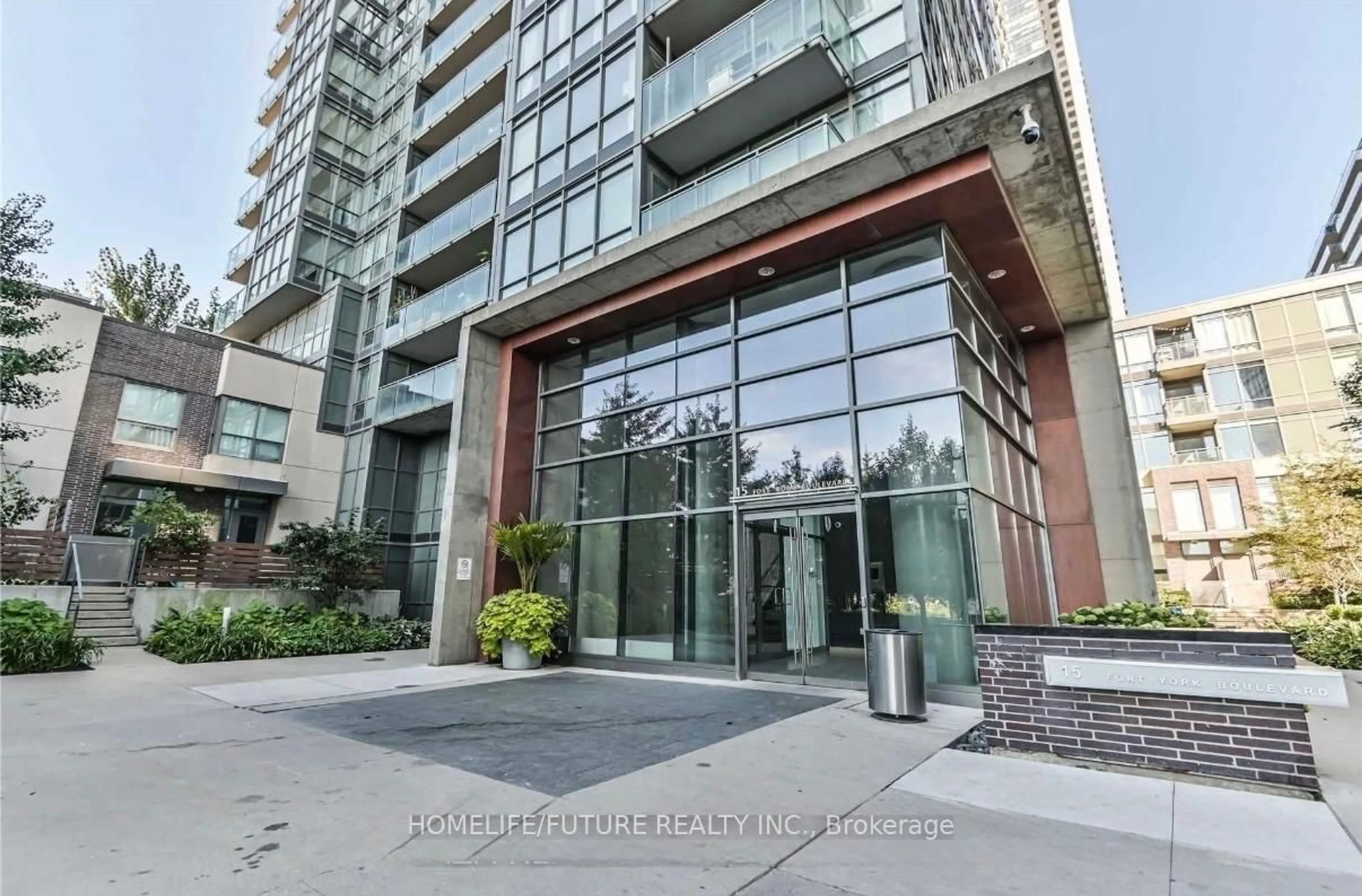 Indoor foyer for 15 Fort York Blvd #1103, Toronto Ontario M5V 3Y4