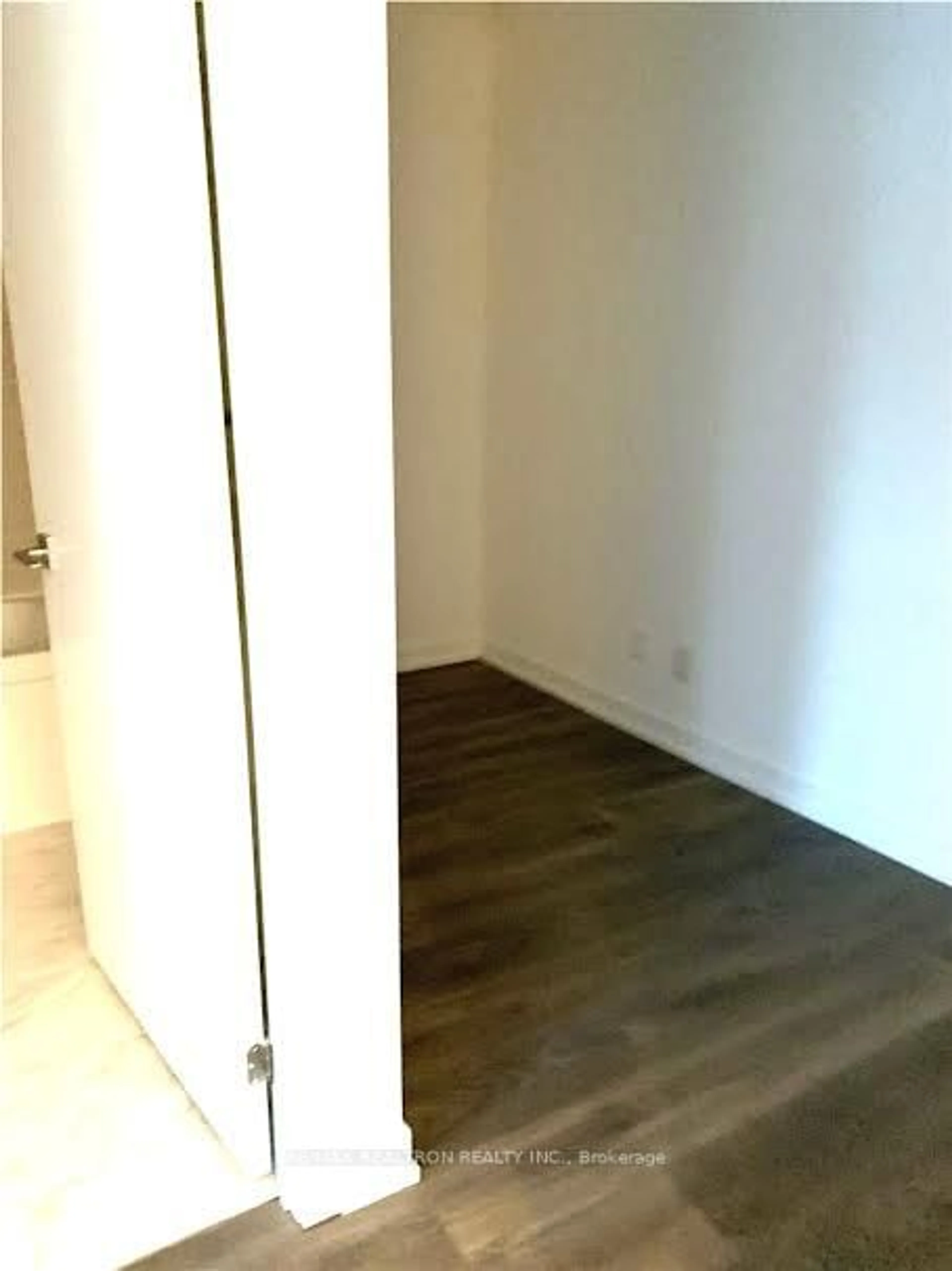 A pic of a room for 49 East Liberty St #612, Toronto Ontario M6K 3P8