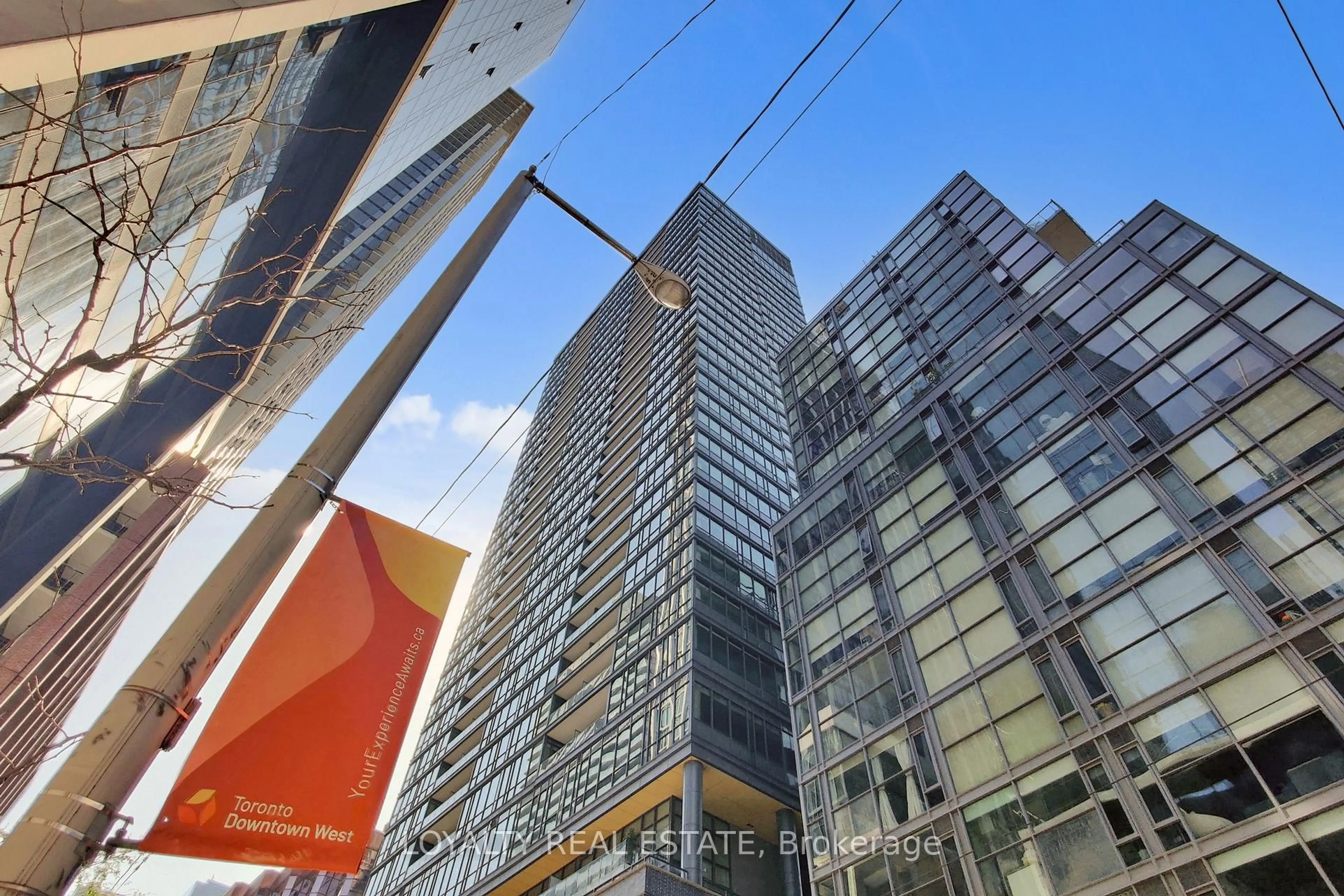 Unknown for 8 charlotte St #3305, Toronto Ontario M5V 0K4