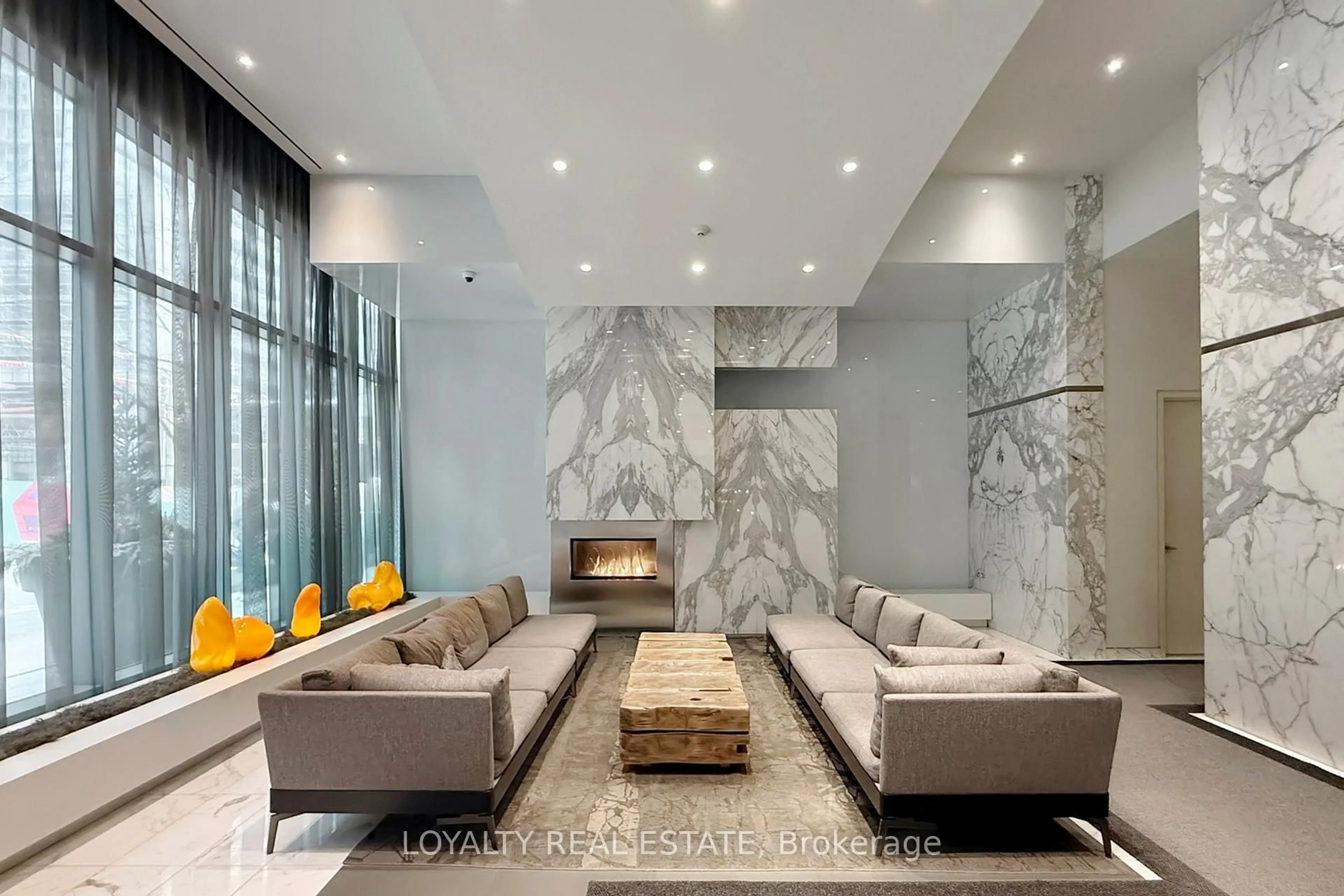 Lobby for 8 charlotte St #3305, Toronto Ontario M5V 0K4