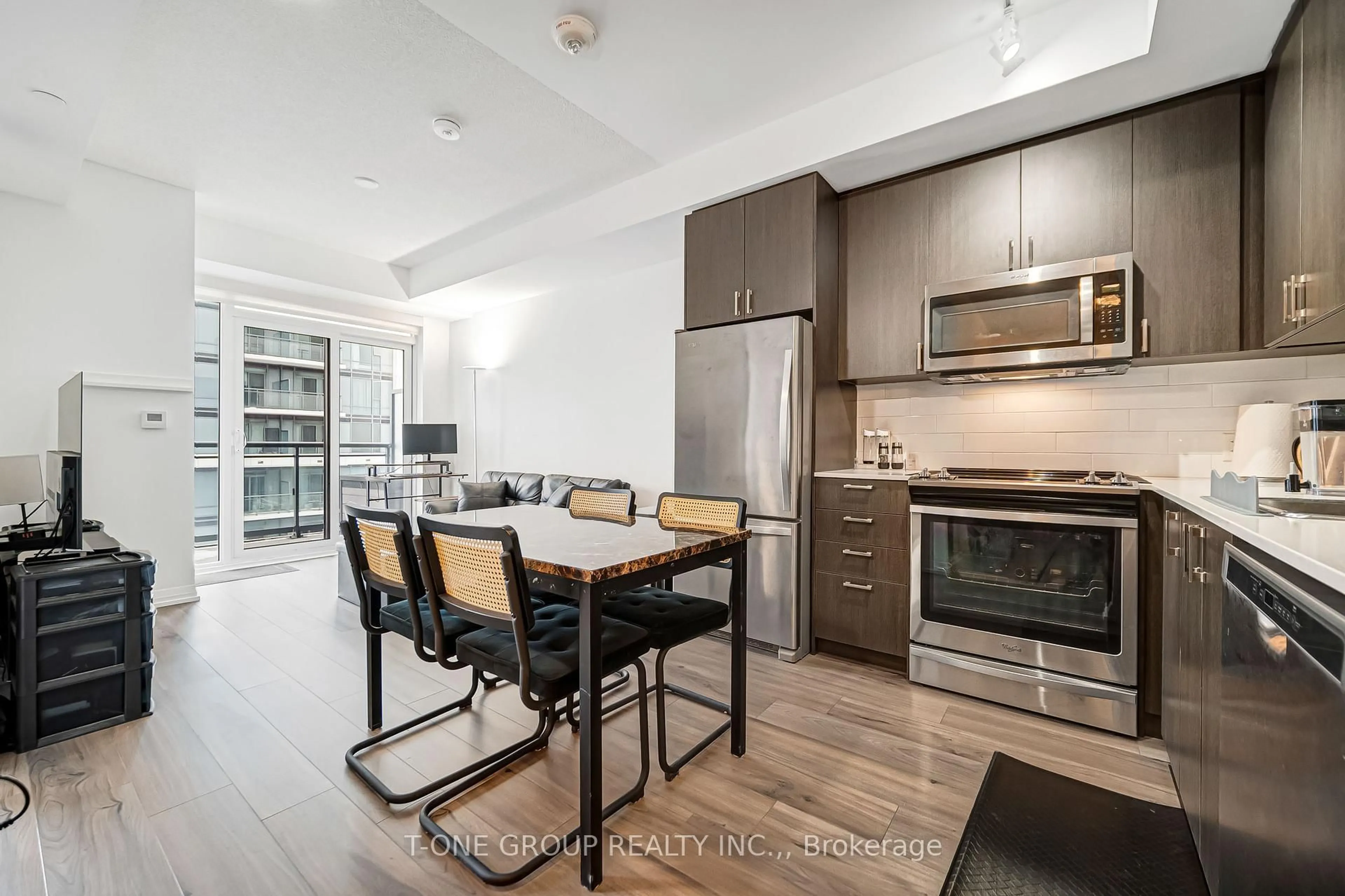 Open concept kitchen, unknown for 60 Ann O'Reilly Rd #1865, Toronto Ontario M2J 0C8