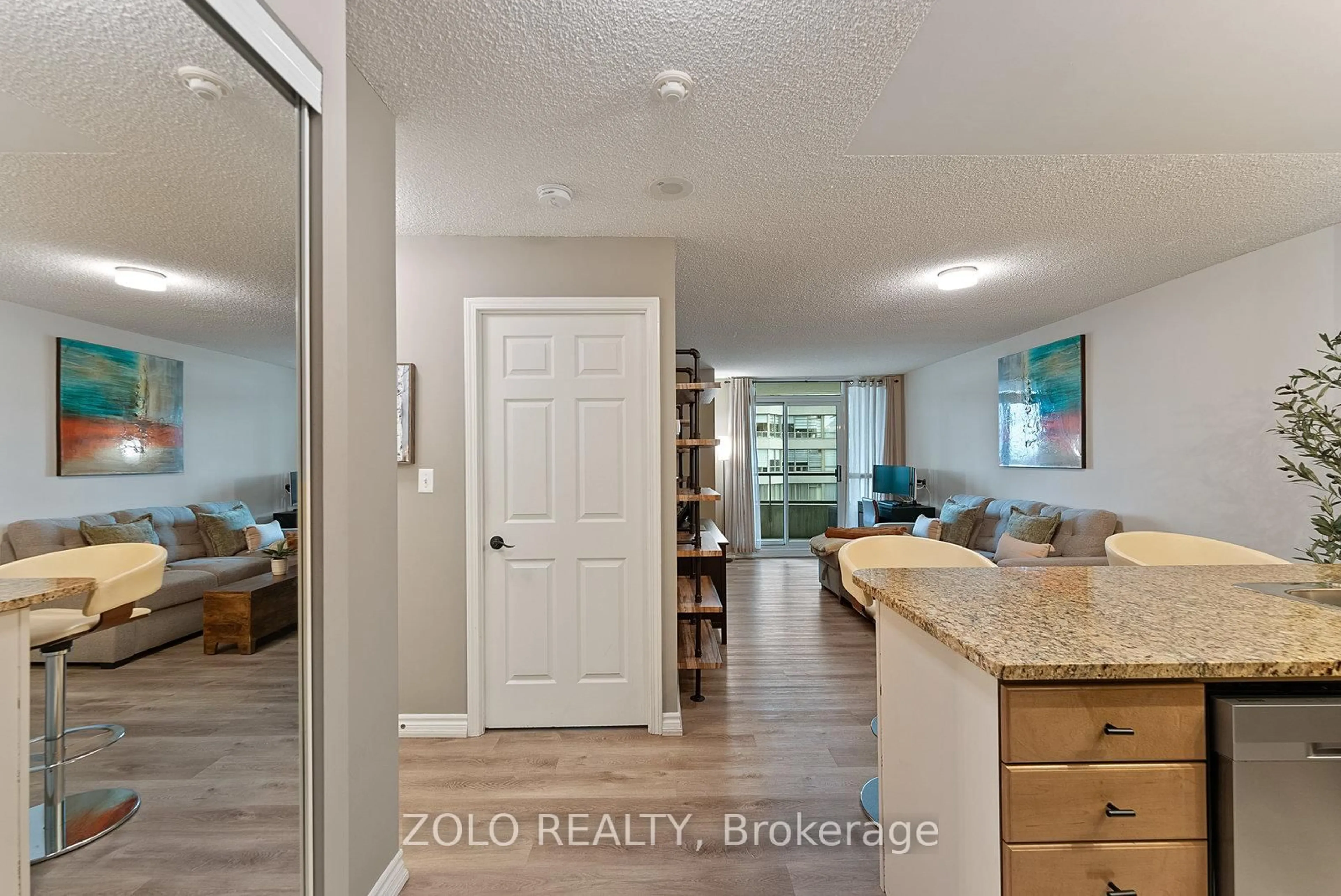 Open concept kitchen, unknown for 18 Spring Garden Ave #909, Toronto Ontario M2N 7M2