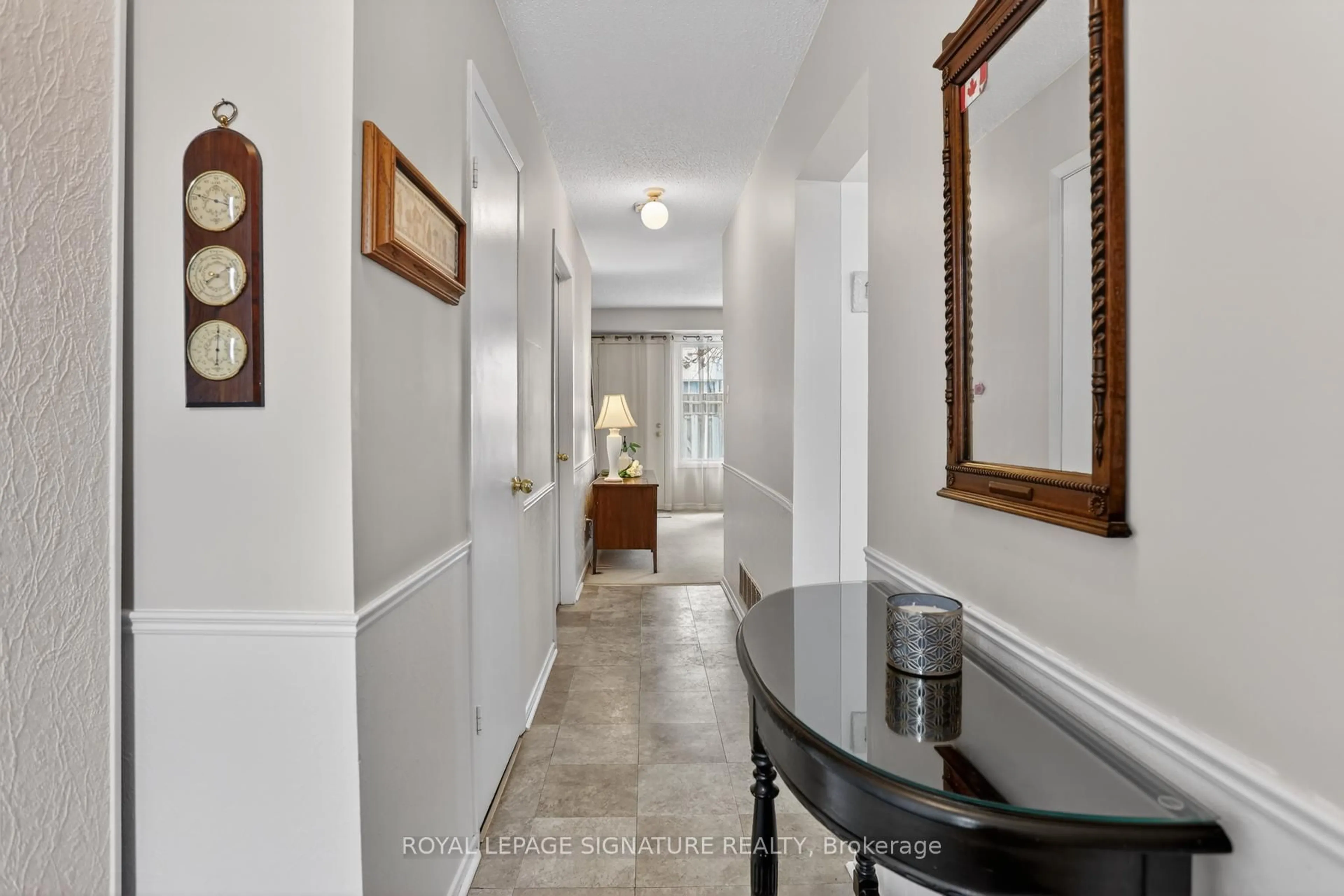 Indoor entryway for 3 Early Appleway, Toronto Ontario M3A 3N4