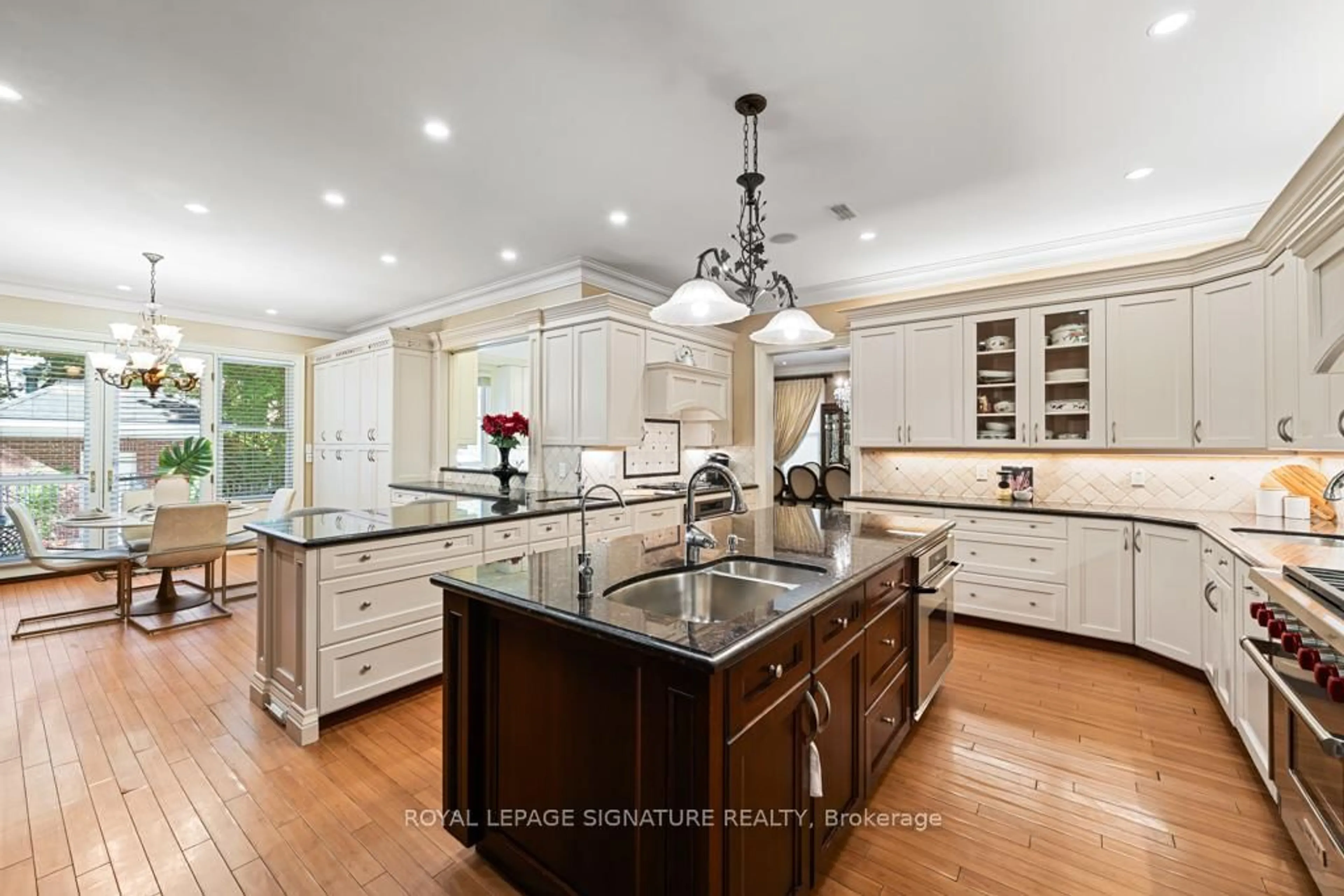 Open concept kitchen, ceramic/tile floor for 428 Glengrove Ave, Toronto Ontario M5N 1X2