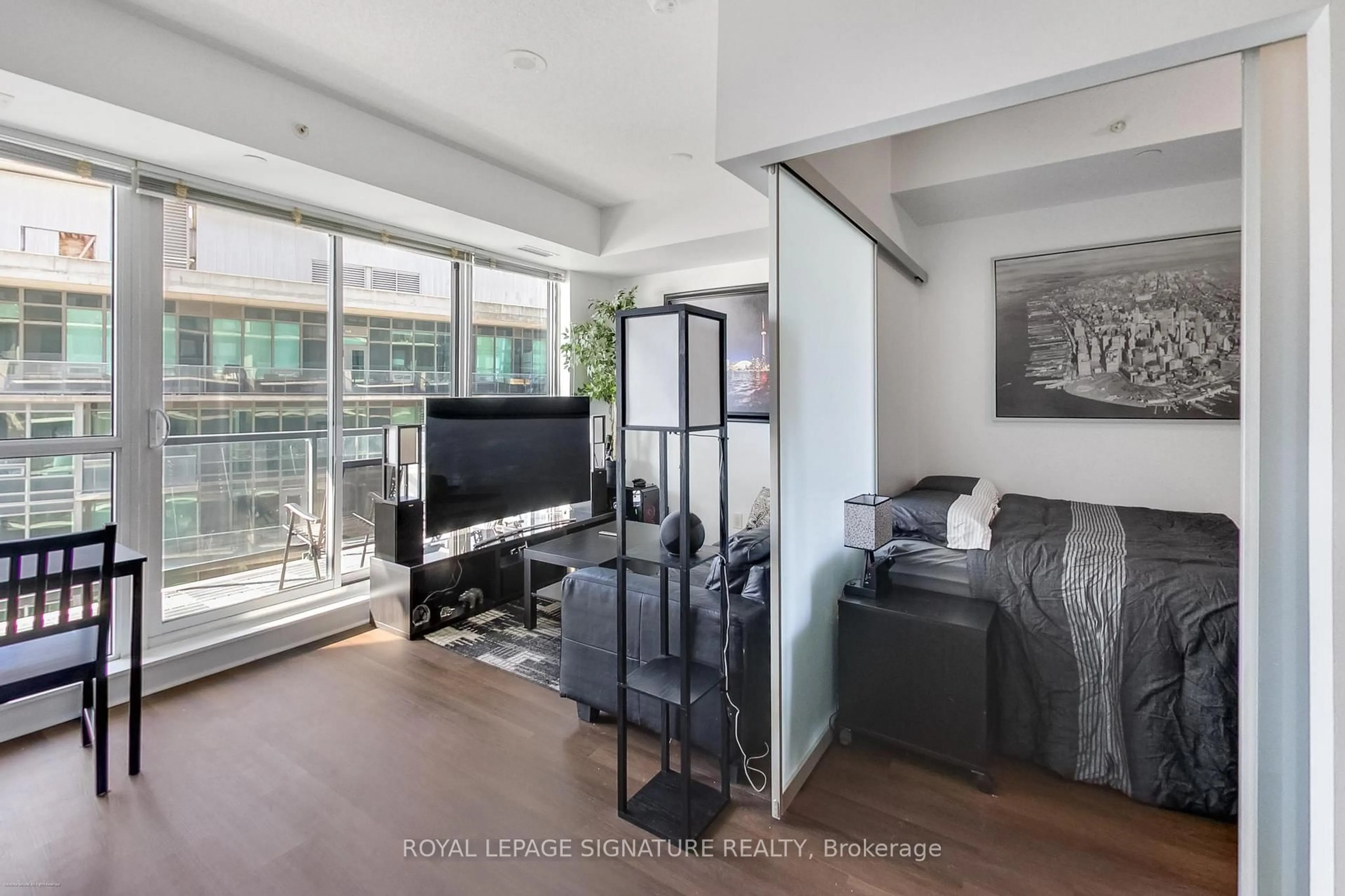 Unknown for 51 EAST LIBERTY St #1916, Toronto Ontario M6K 3P8