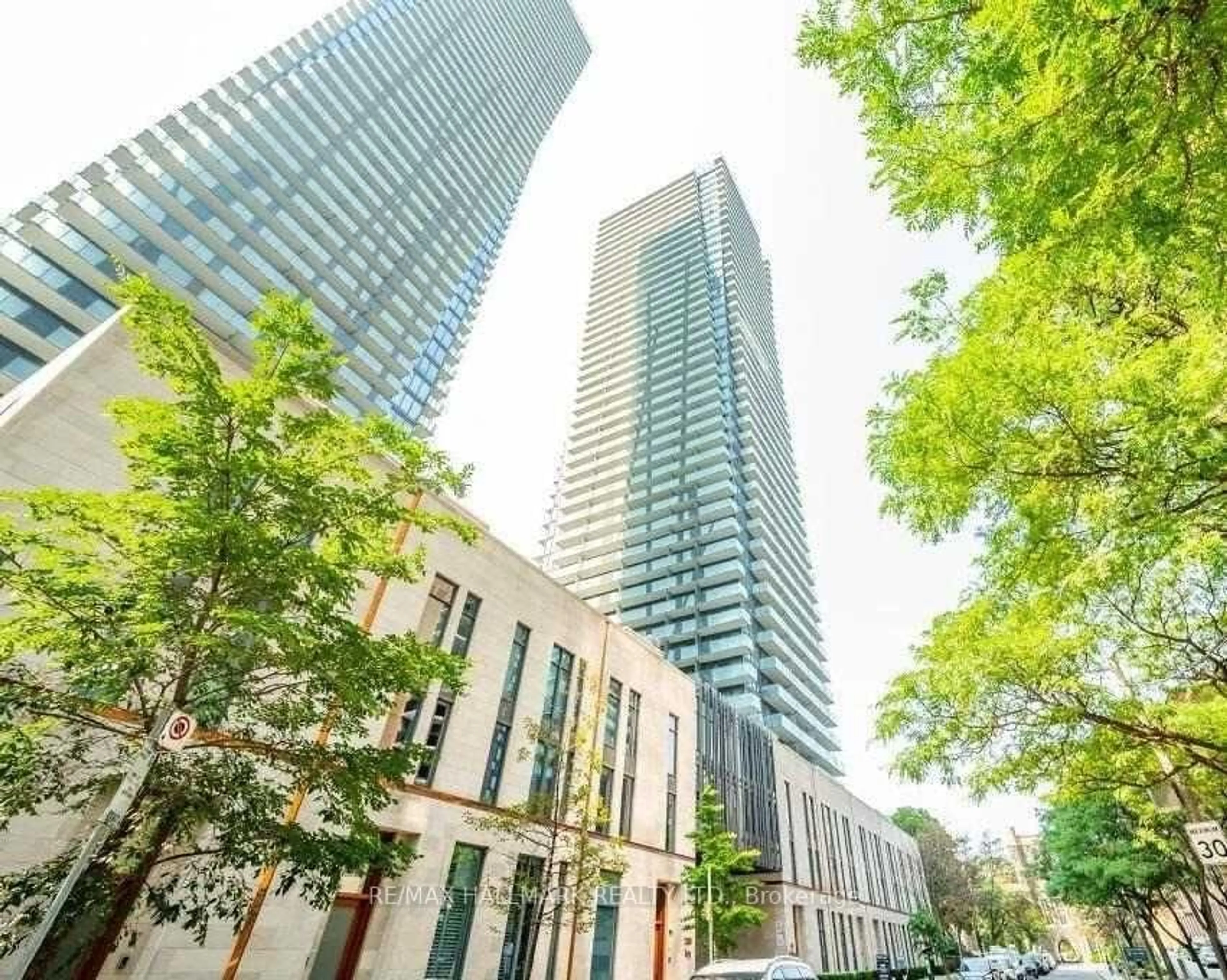 Unknown for 65 St Mary St #2902, Toronto Ontario M5S 0A6