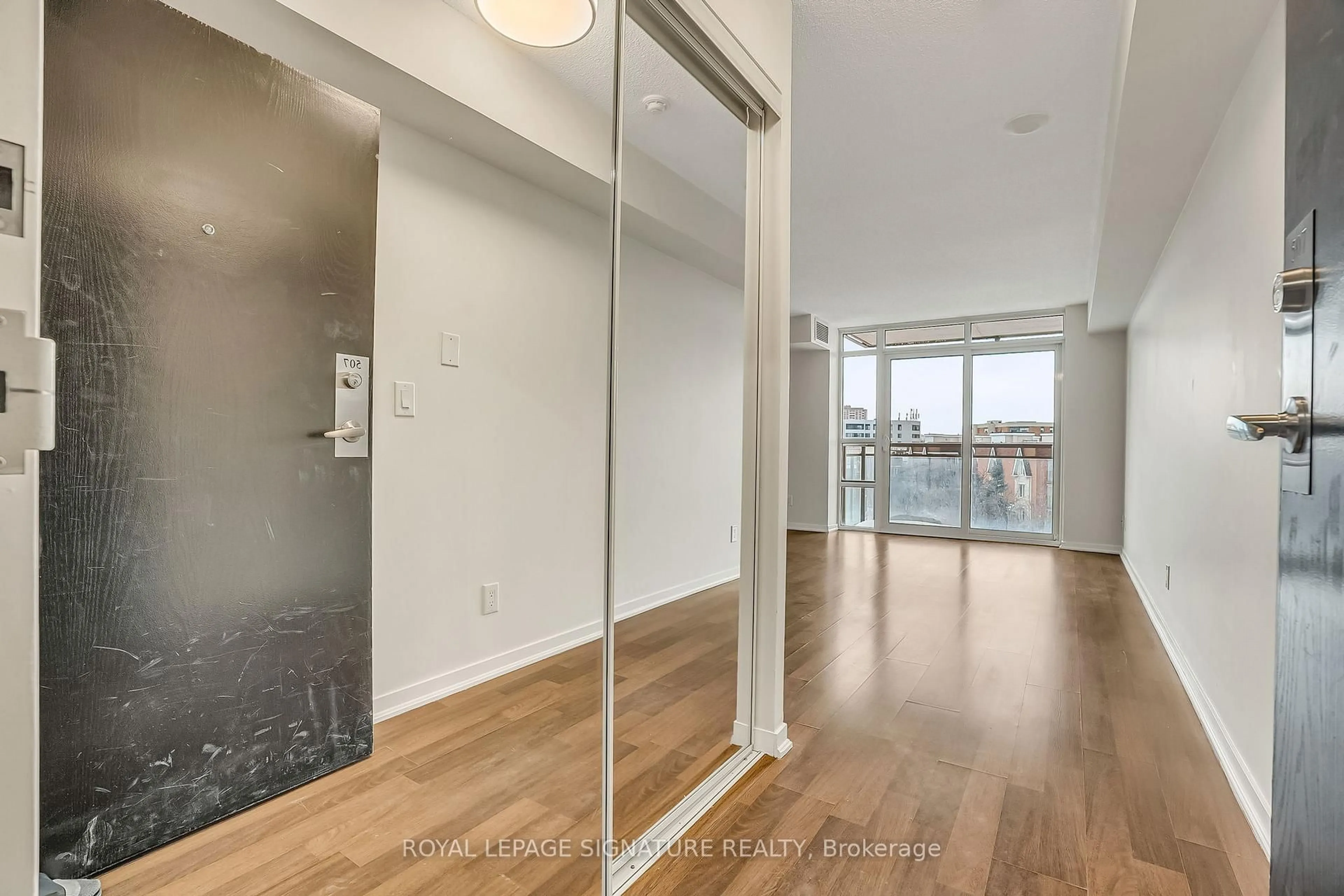 Indoor entryway for 38 Joe Shuster Way #507, Toronto Ontario M6K 0A5