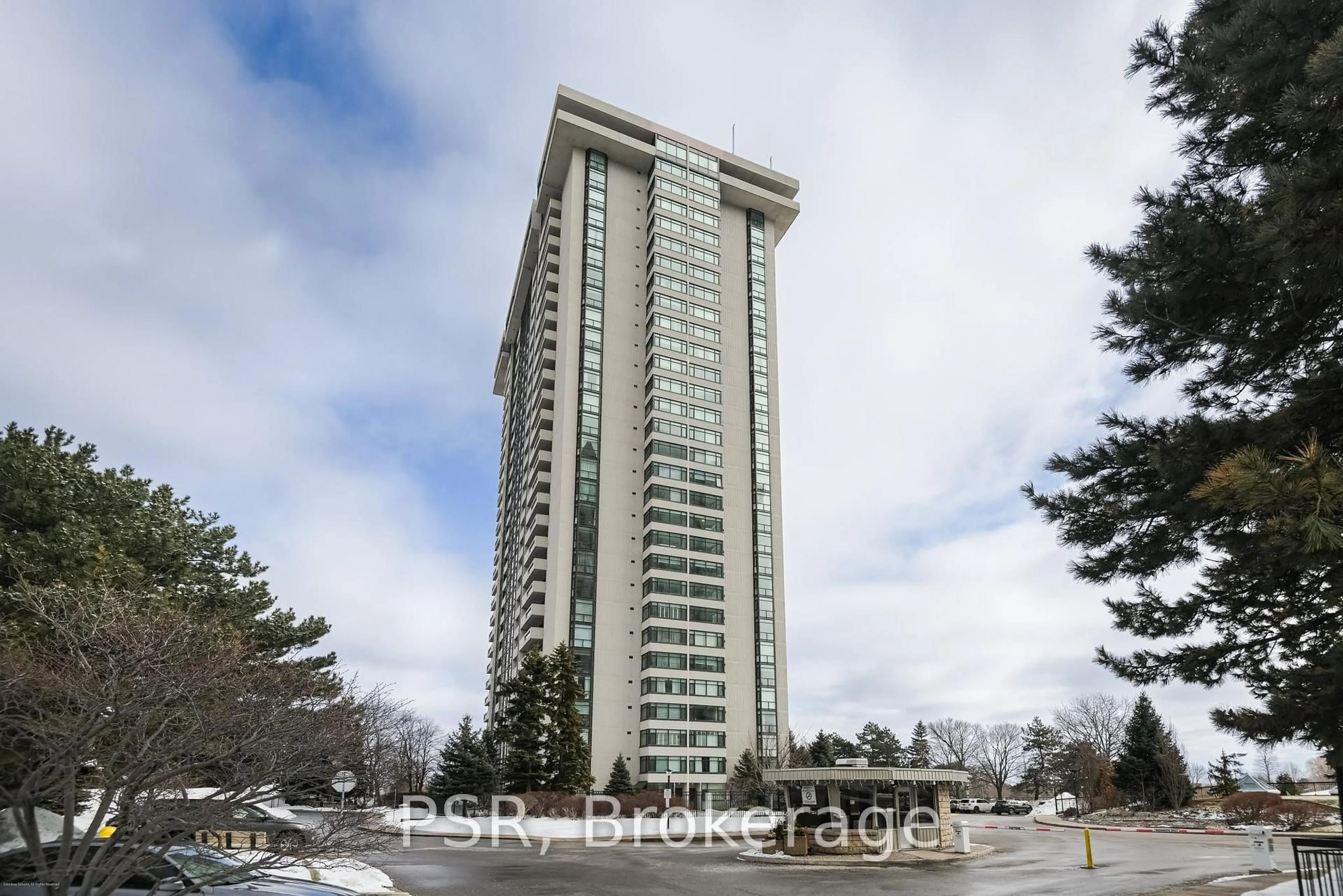 Unknown for 1555 Finch Ave #2702, Toronto Ontario M2J 4X9