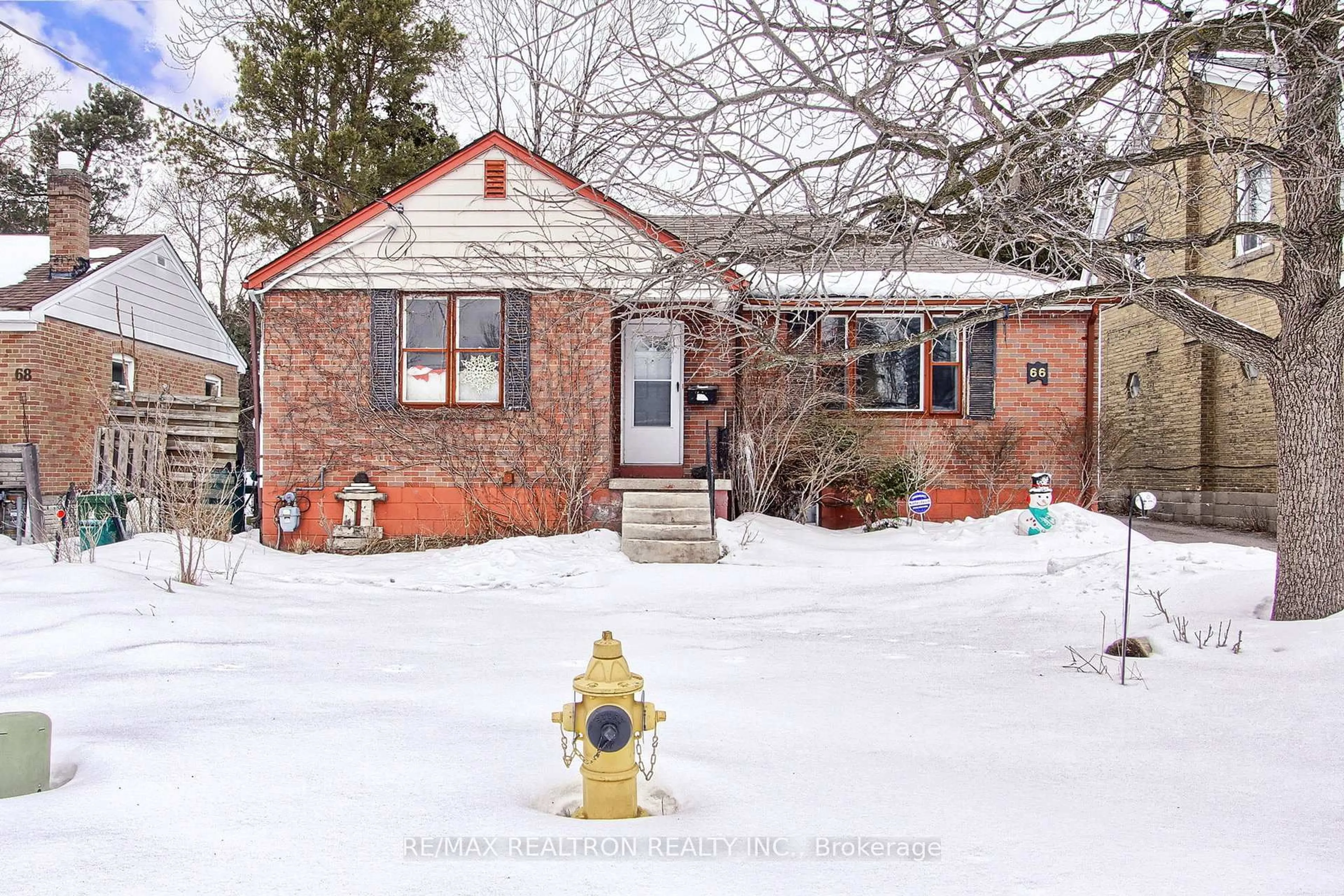 Home with brick exterior material, street for 66 Patricia Ave, Toronto Ontario M2M 1J2