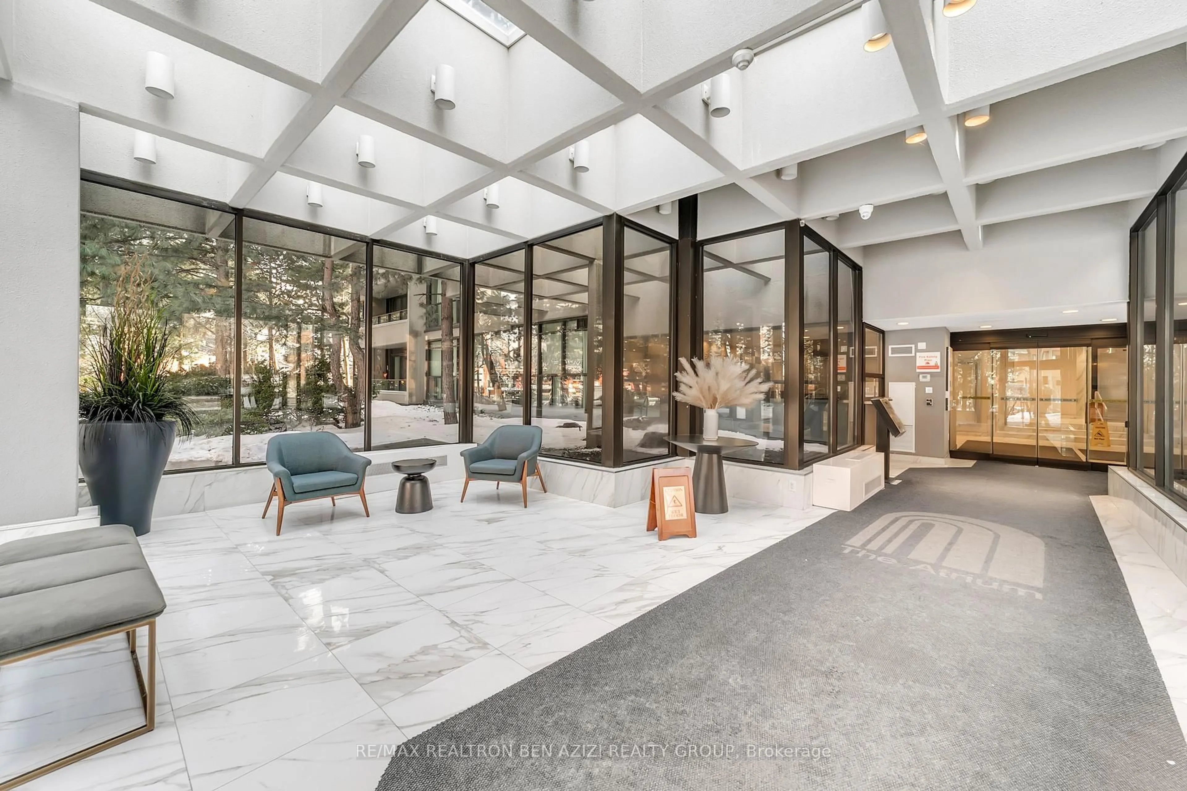 Lobby for 33 Elmhurst Ave #1904, Toronto Ontario M2N 6G8