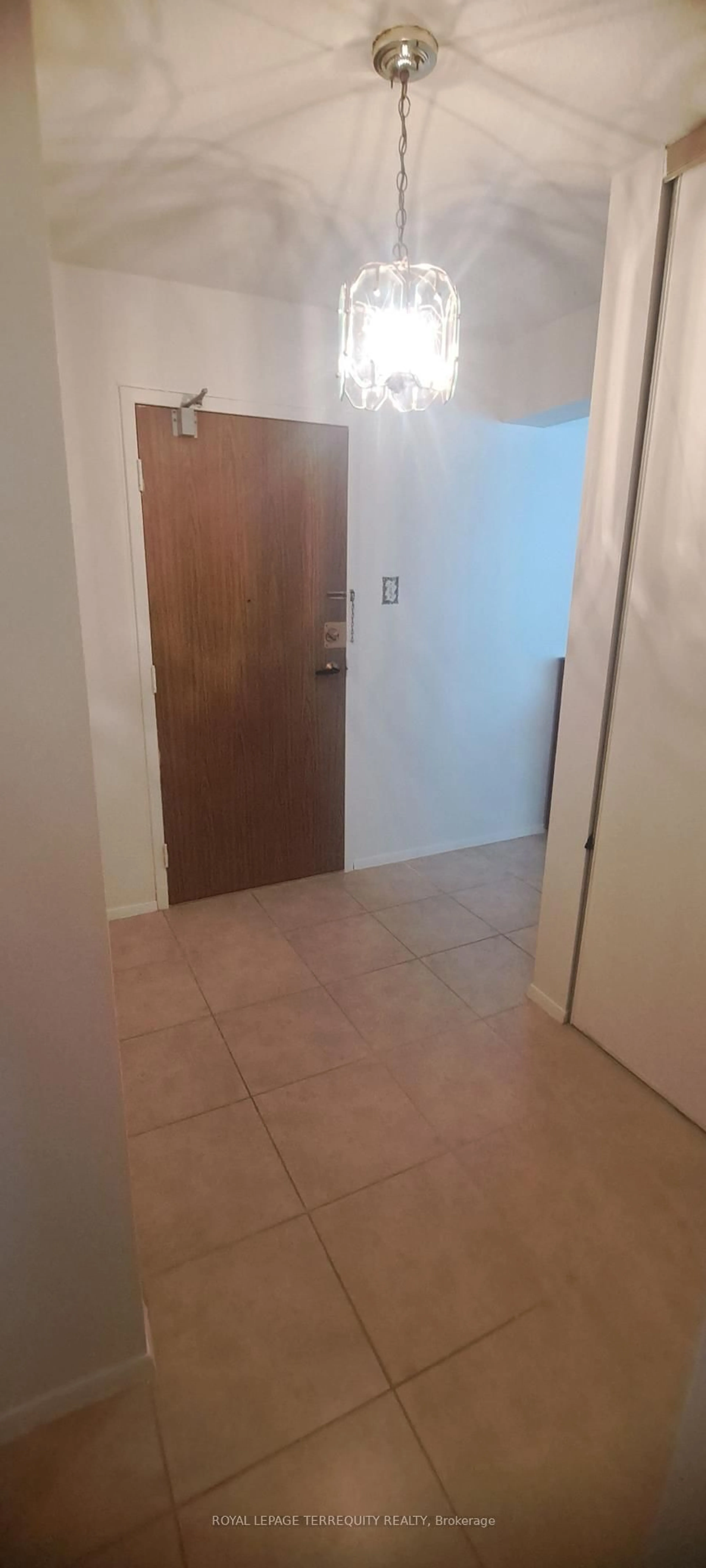 Unknown for 10 Sunrise Ave #114, Toronto Ontario M4A 2R1