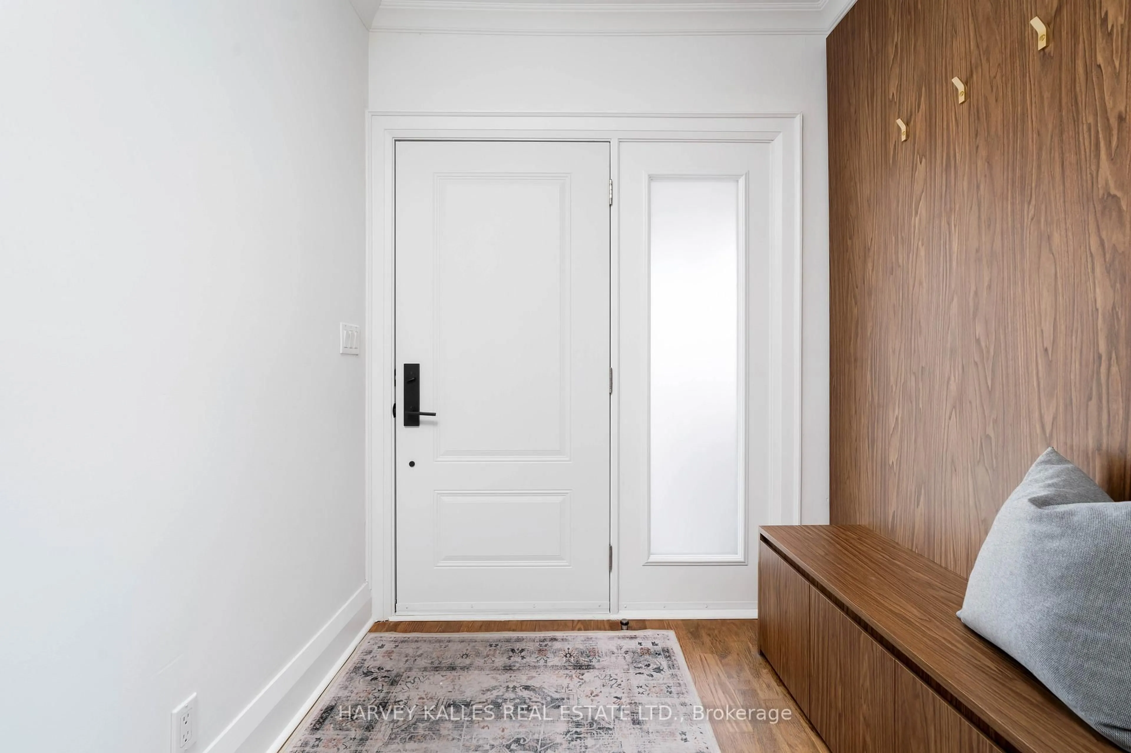 Indoor entryway for 97 Atlas Ave, Toronto Ontario M6C 3P2