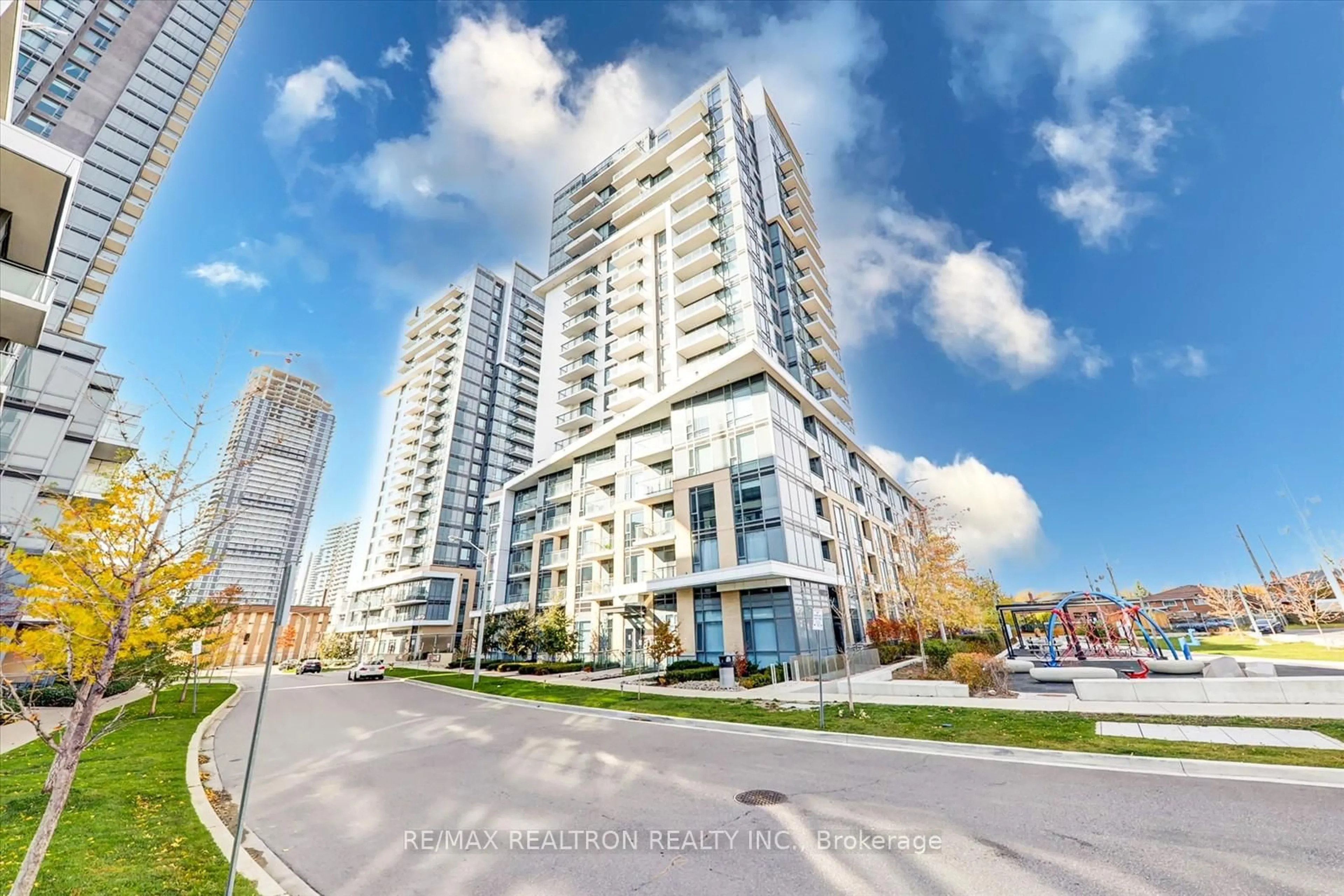 A pic from outside/outdoor area/front of a property/back of a property/a pic from drone, building for 60 Ann O'Reilly Rd #455, Toronto Ontario M2J 0C8