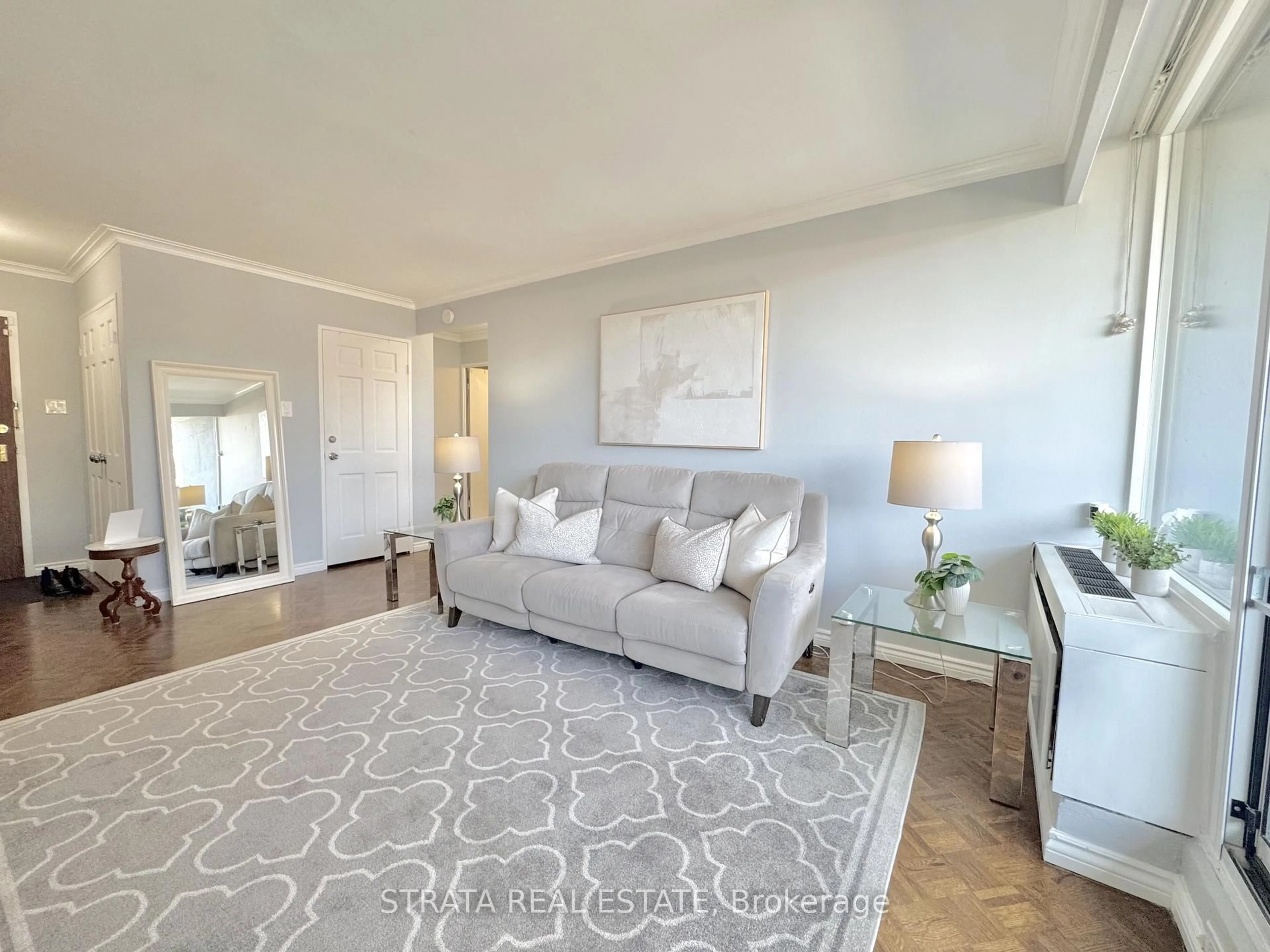 Living room with furniture, unknown for 3555 Bathurst St #203, Toronto Ontario M6A 2Y8