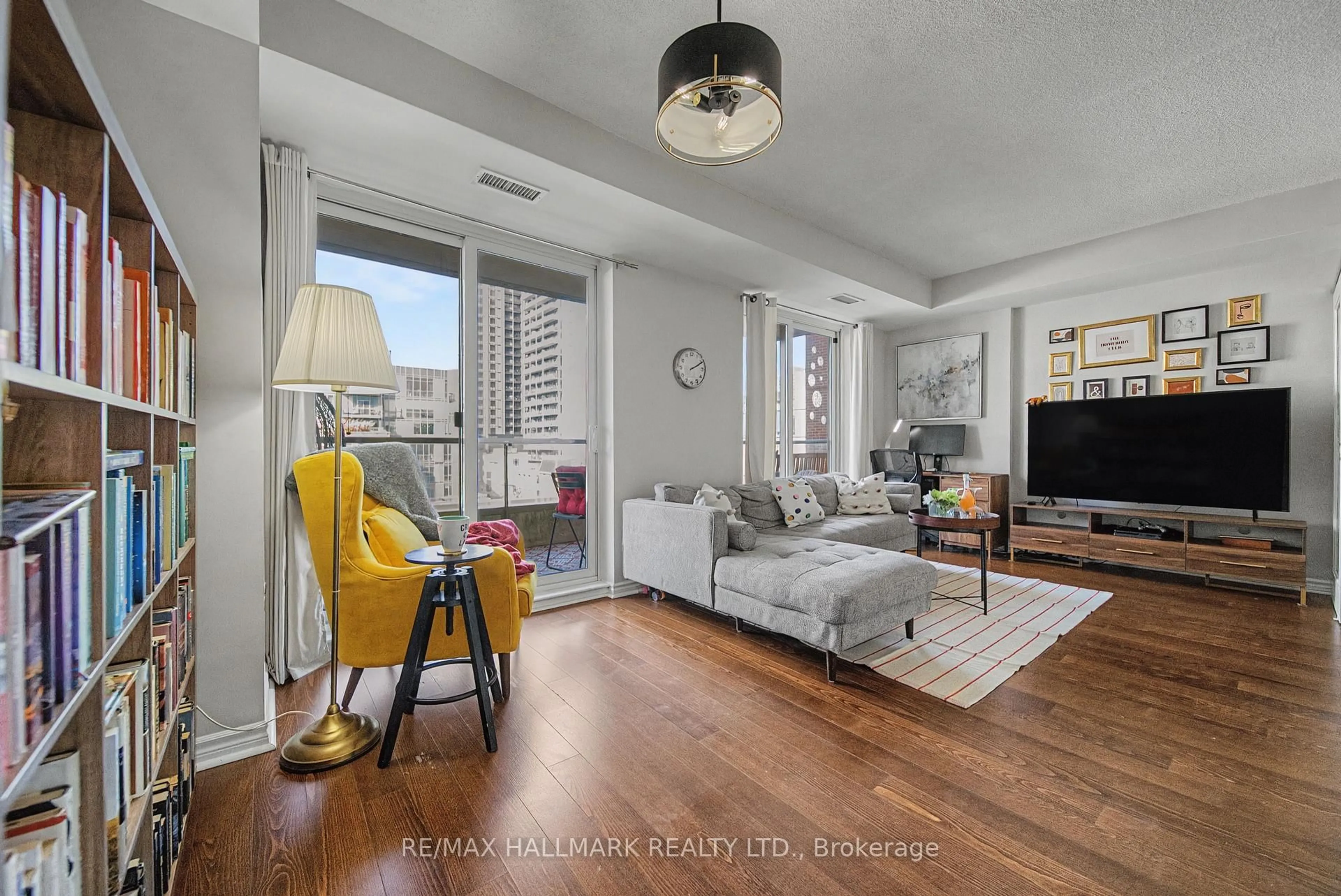 Living room with furniture, unknown for 168 King St #614, Toronto Ontario M5A 4S4