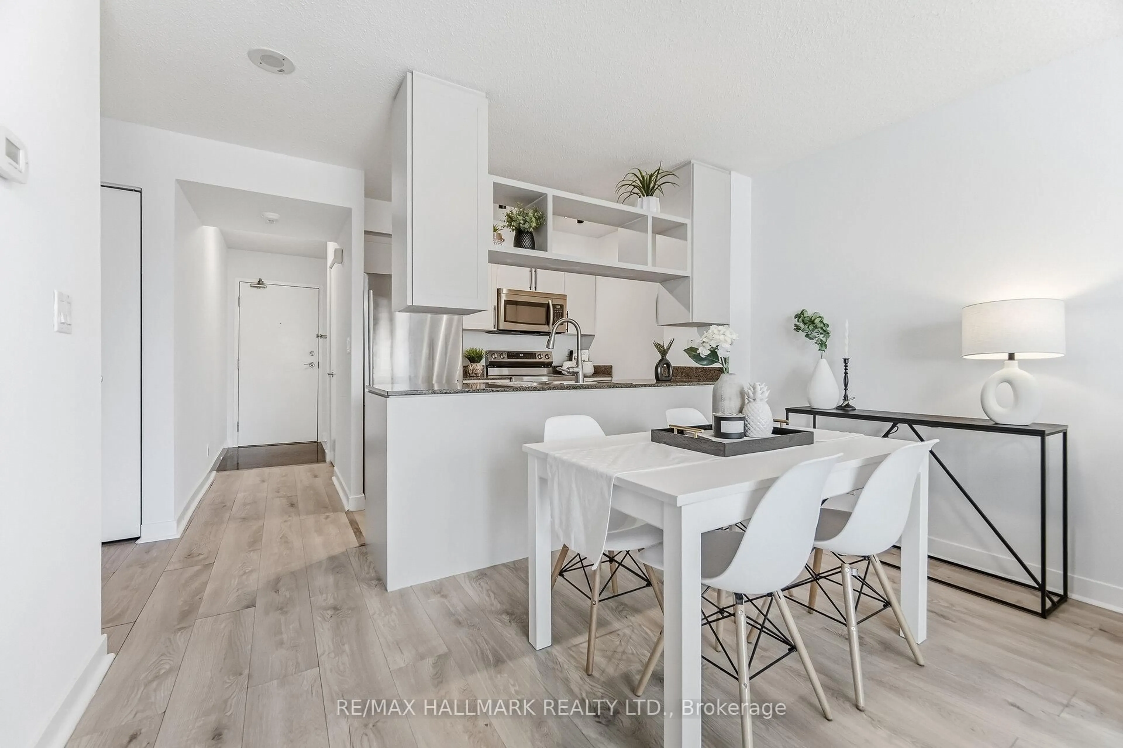 Open concept kitchen, unknown for 397 Front St #708, Toronto Ontario M5V 3S1