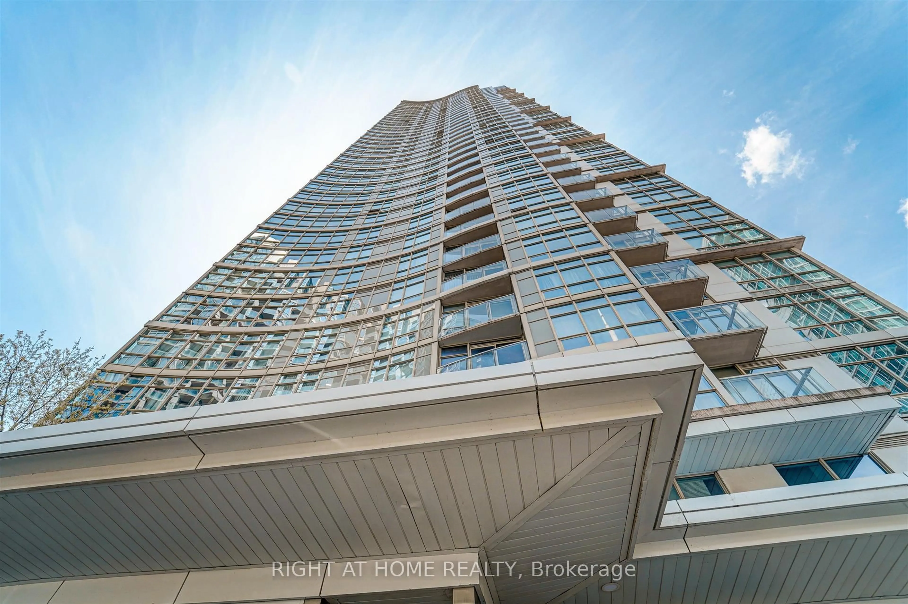 Unknown for 10 Navy Wharf Crt #2001, Toronto Ontario M5V 3V2